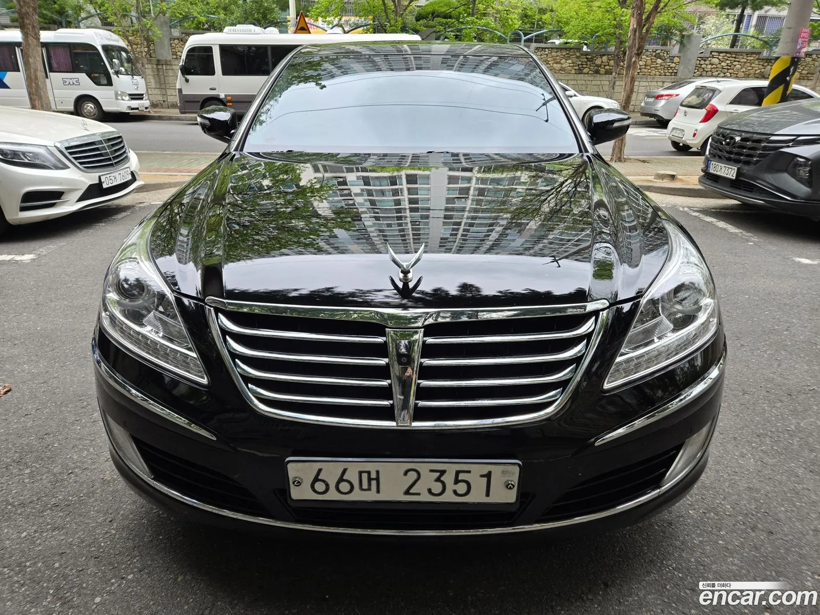 Hyundai Equus 2010 — 3