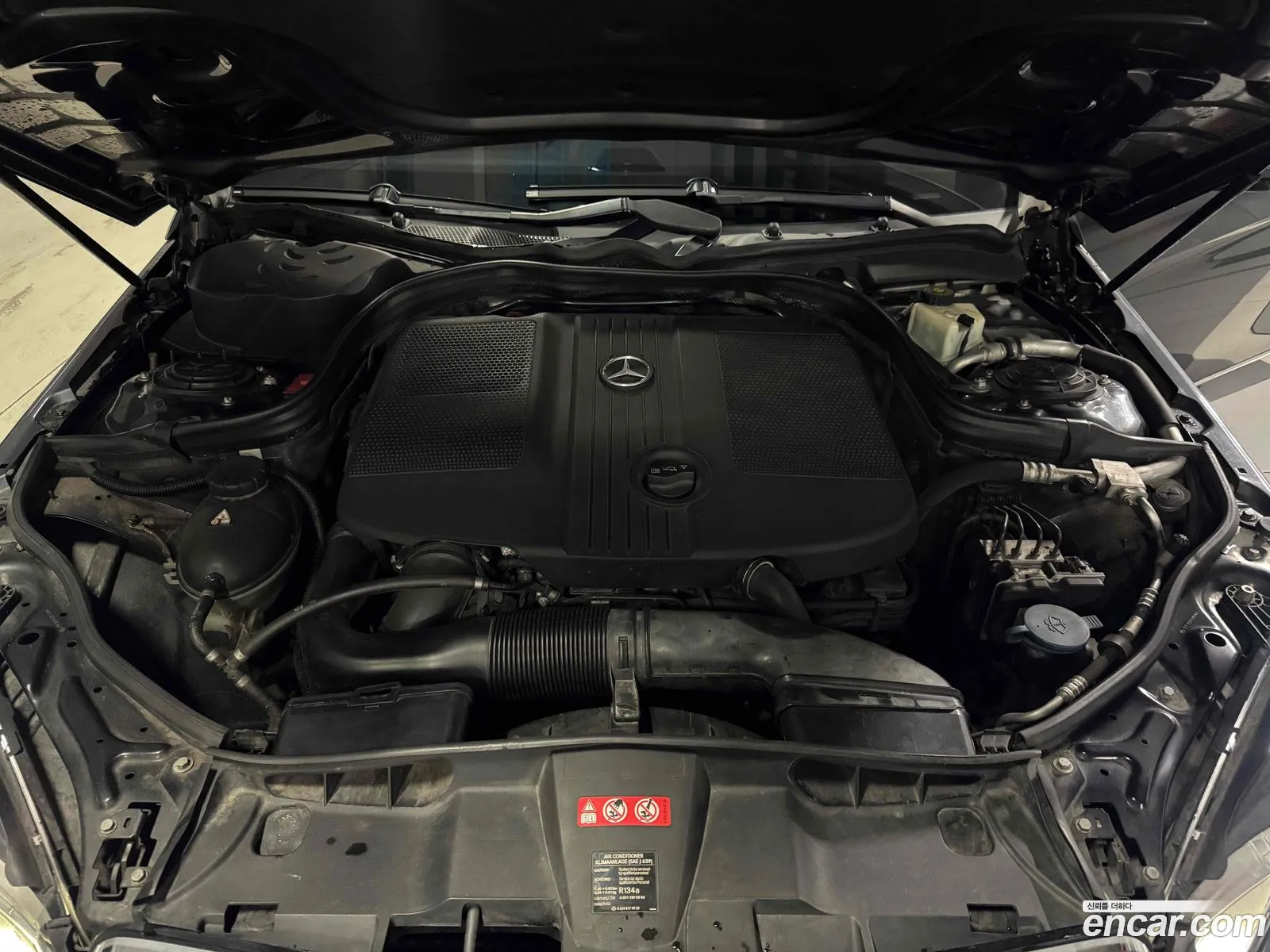 Mercedes-Benz E-Class W212 2011 — 2