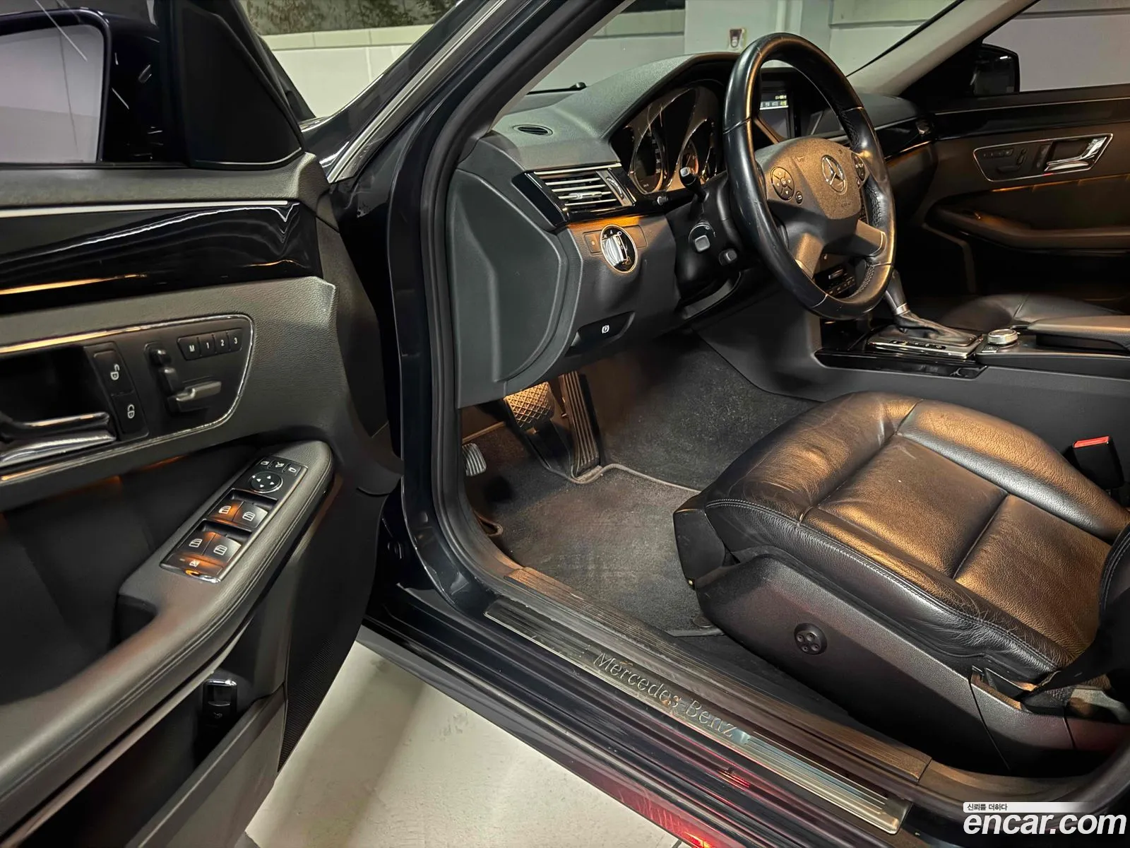 Mercedes-Benz E-Class W212 2011 — 5