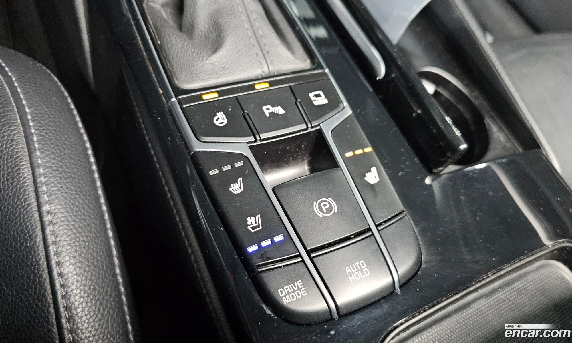 Kia K7 2019 — 28