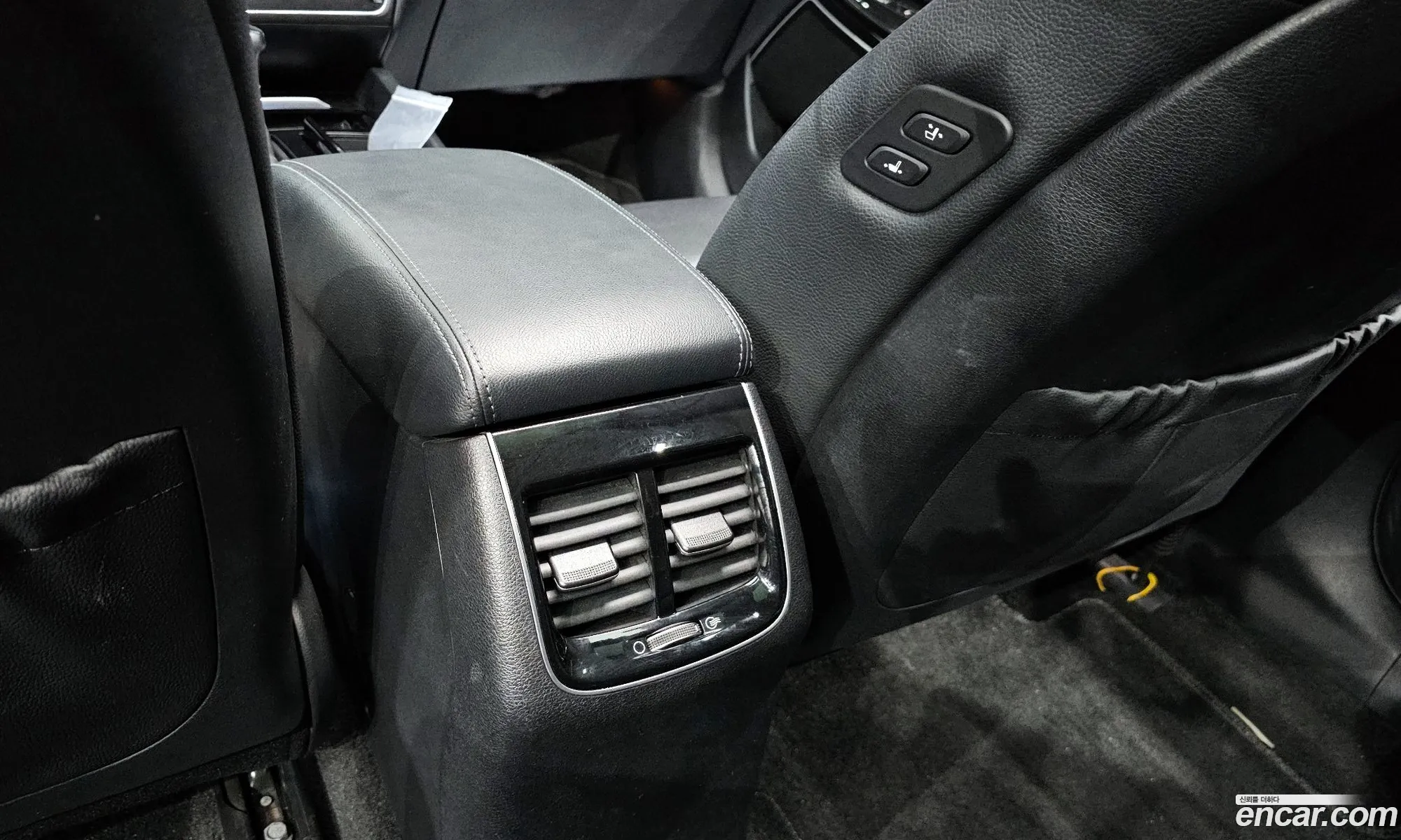 Kia K7 2019 — 21