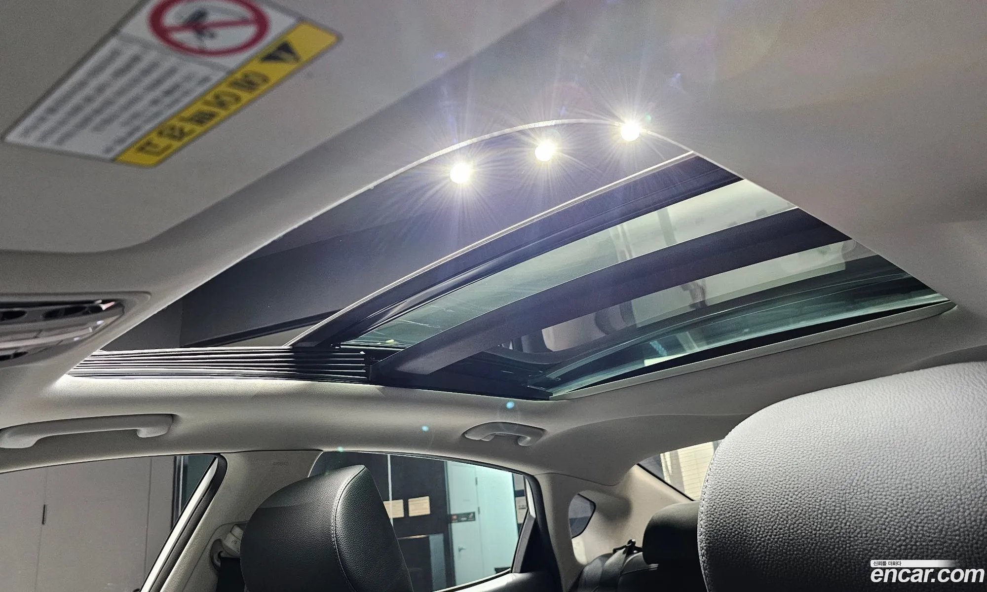 Kia K7 2019 — 10