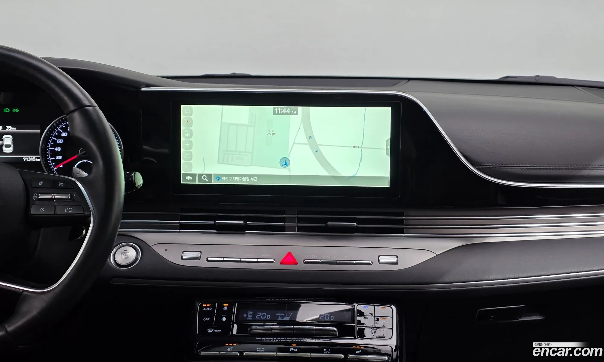 Hyundai Grandeur IG 2020 — 24