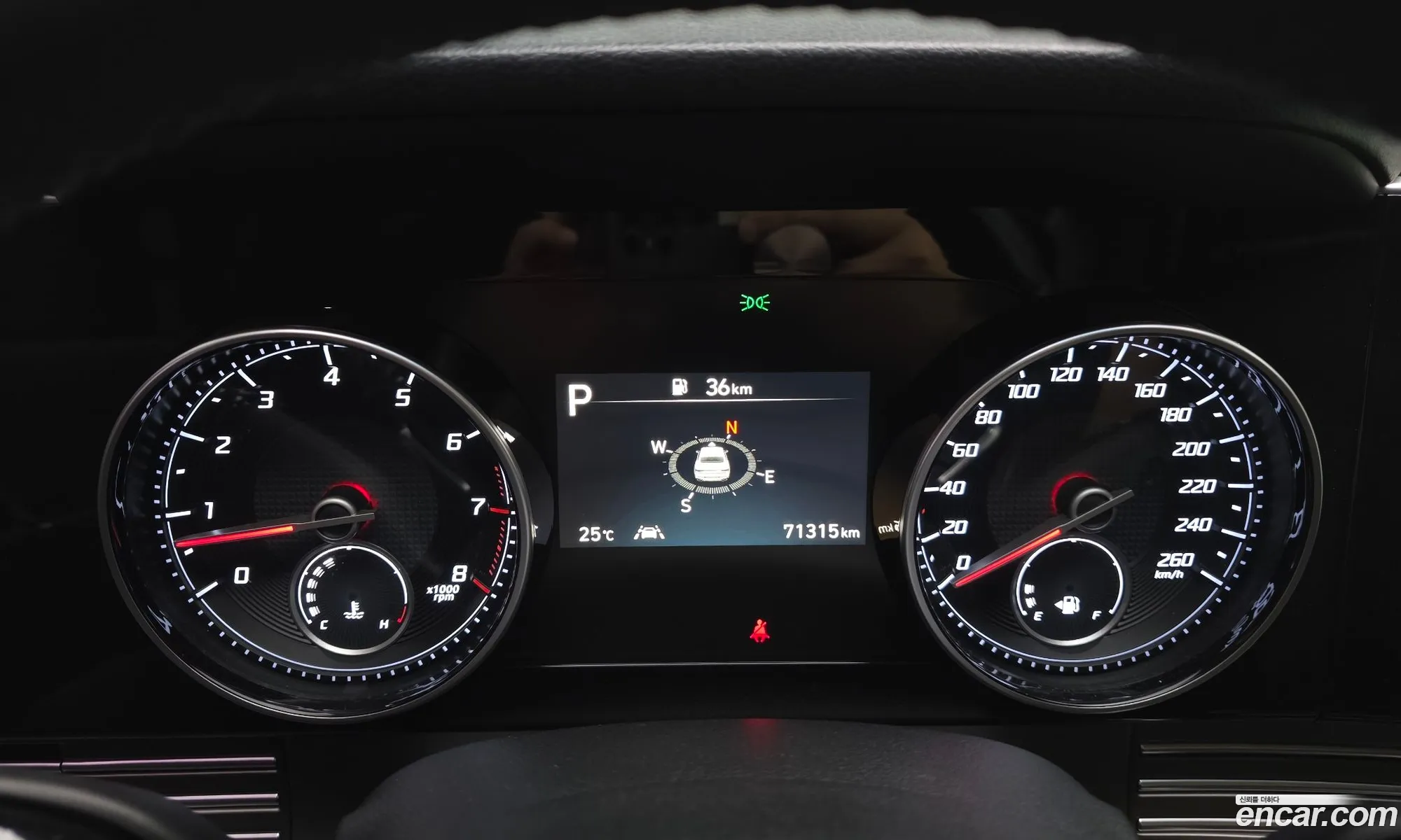 Hyundai Grandeur IG 2020 — 29