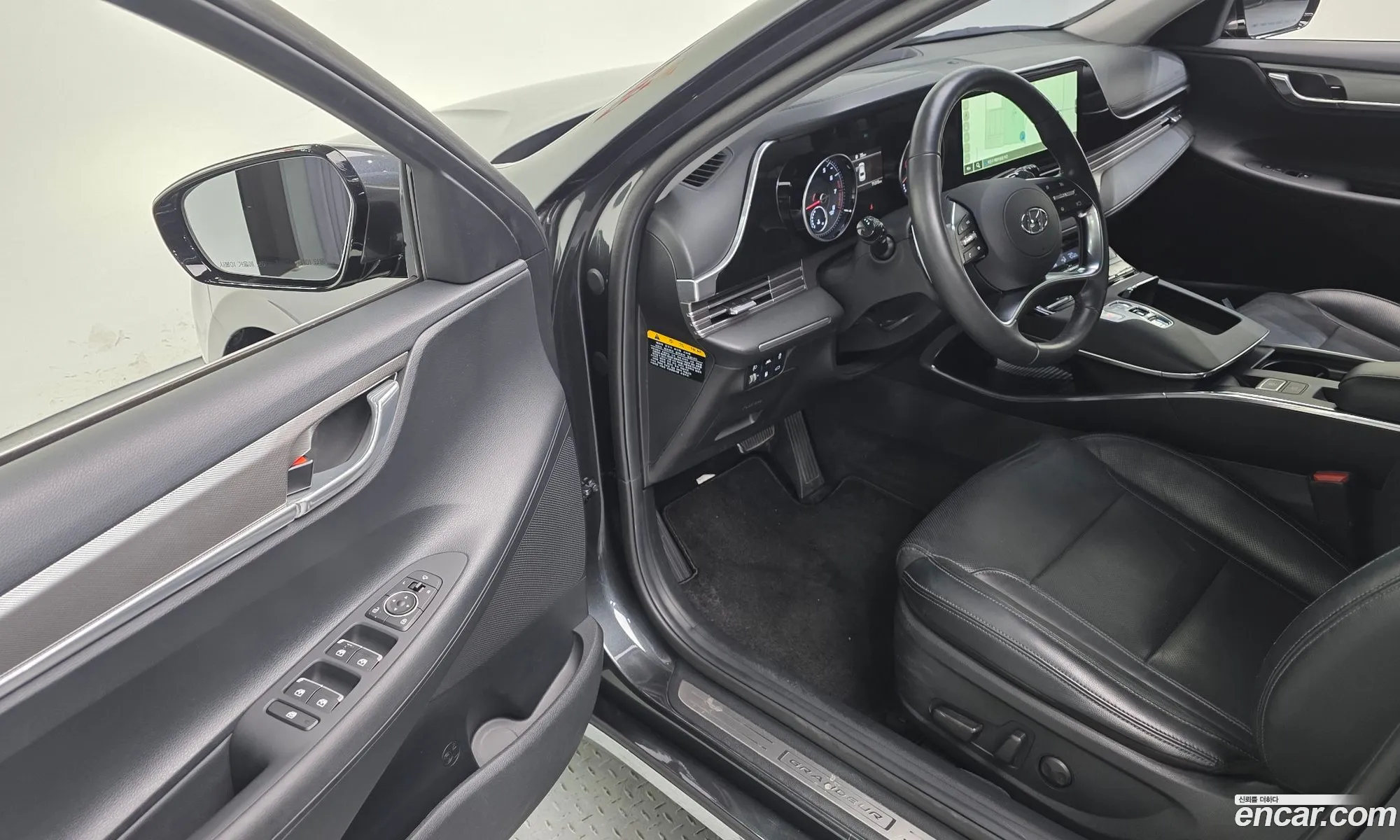 Hyundai Grandeur IG 2020 — 25