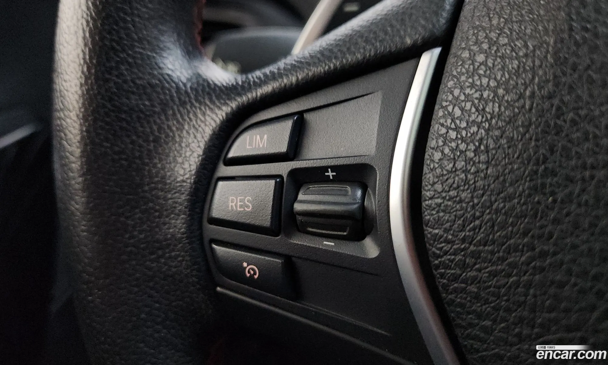 BMW 1 Series 2016 WBA1S5107G5D23873 — 20