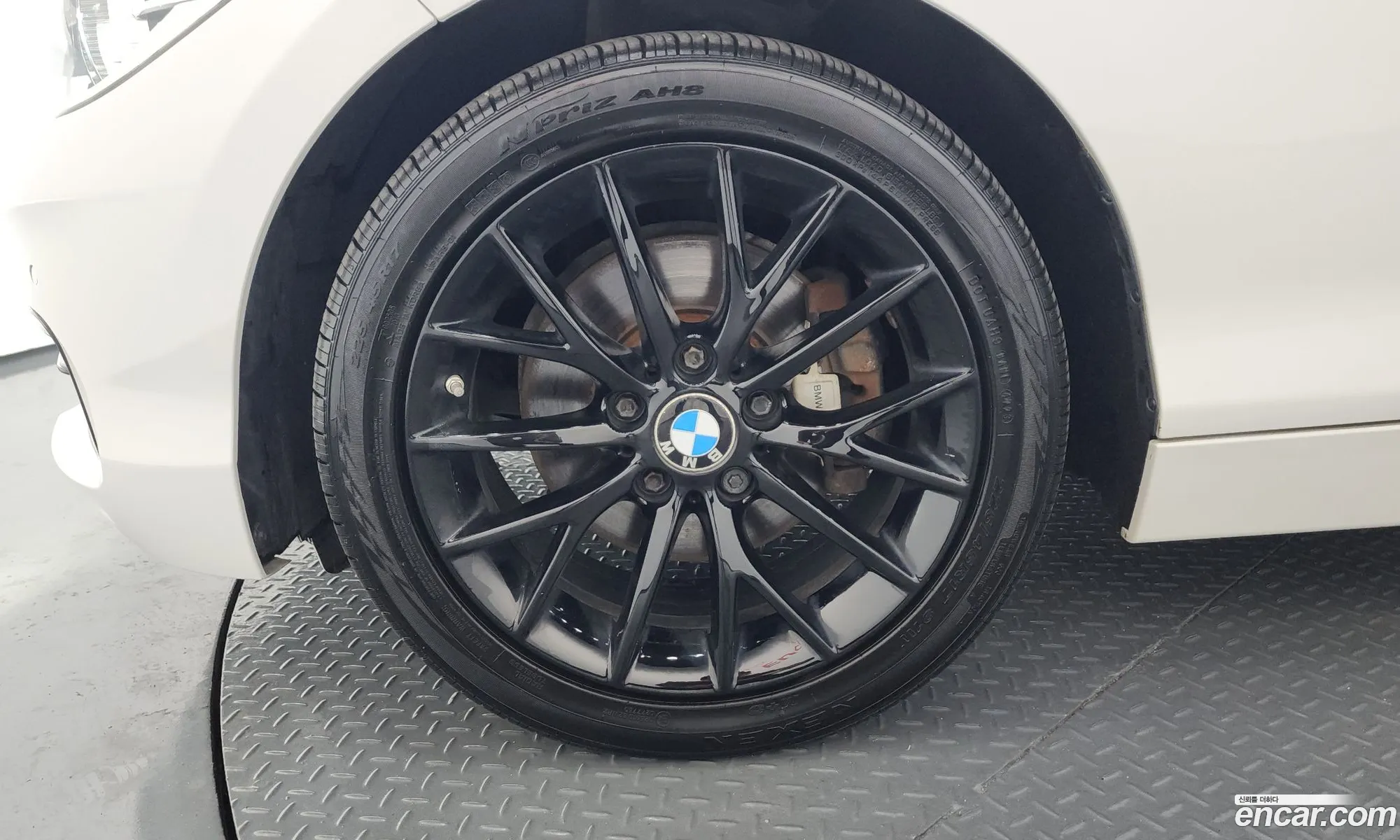 BMW 1 Series 2016 WBA1S5107G5D23873 — 3