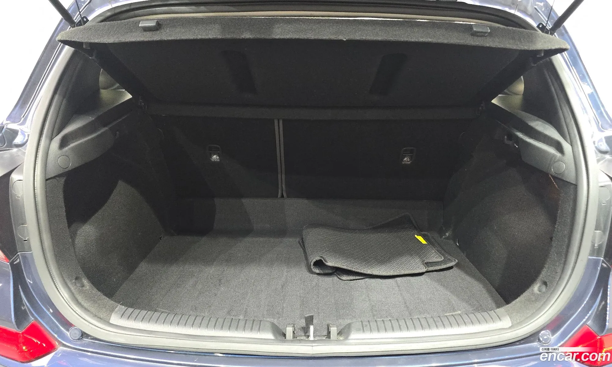 Hyundai i30 2017 — 27