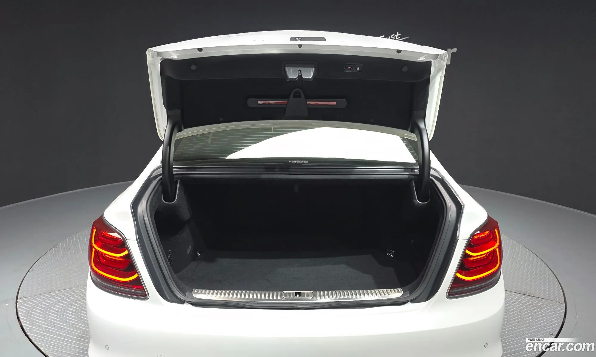 Kia The K9 2019 — 16