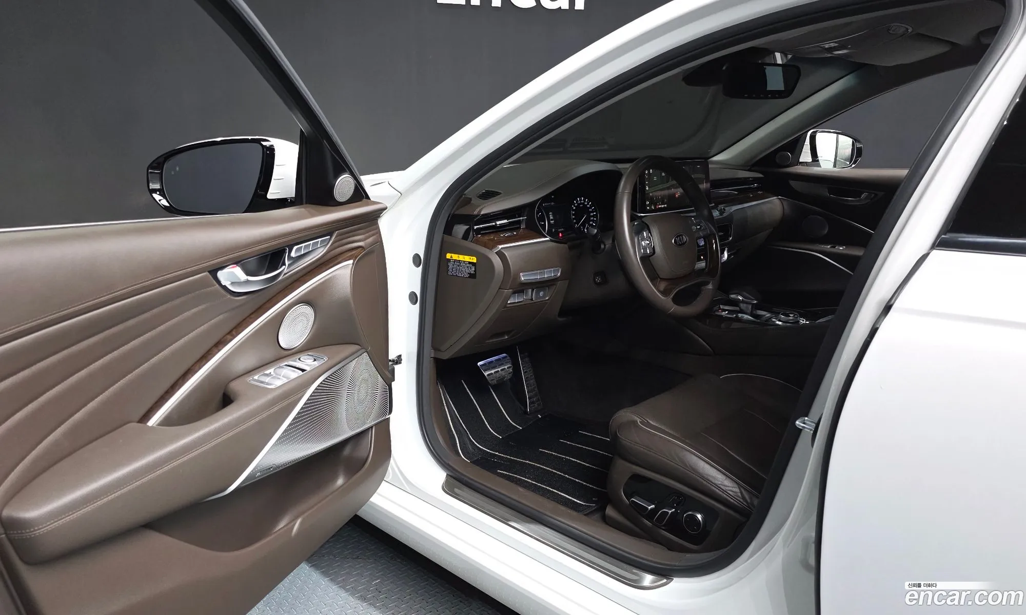 Kia The K9 2019 — 3
