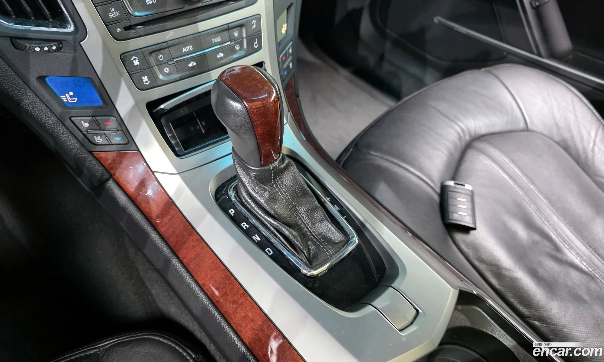 Cadillac CTS 2010 1G6DZ5EG4A0108667 — 4