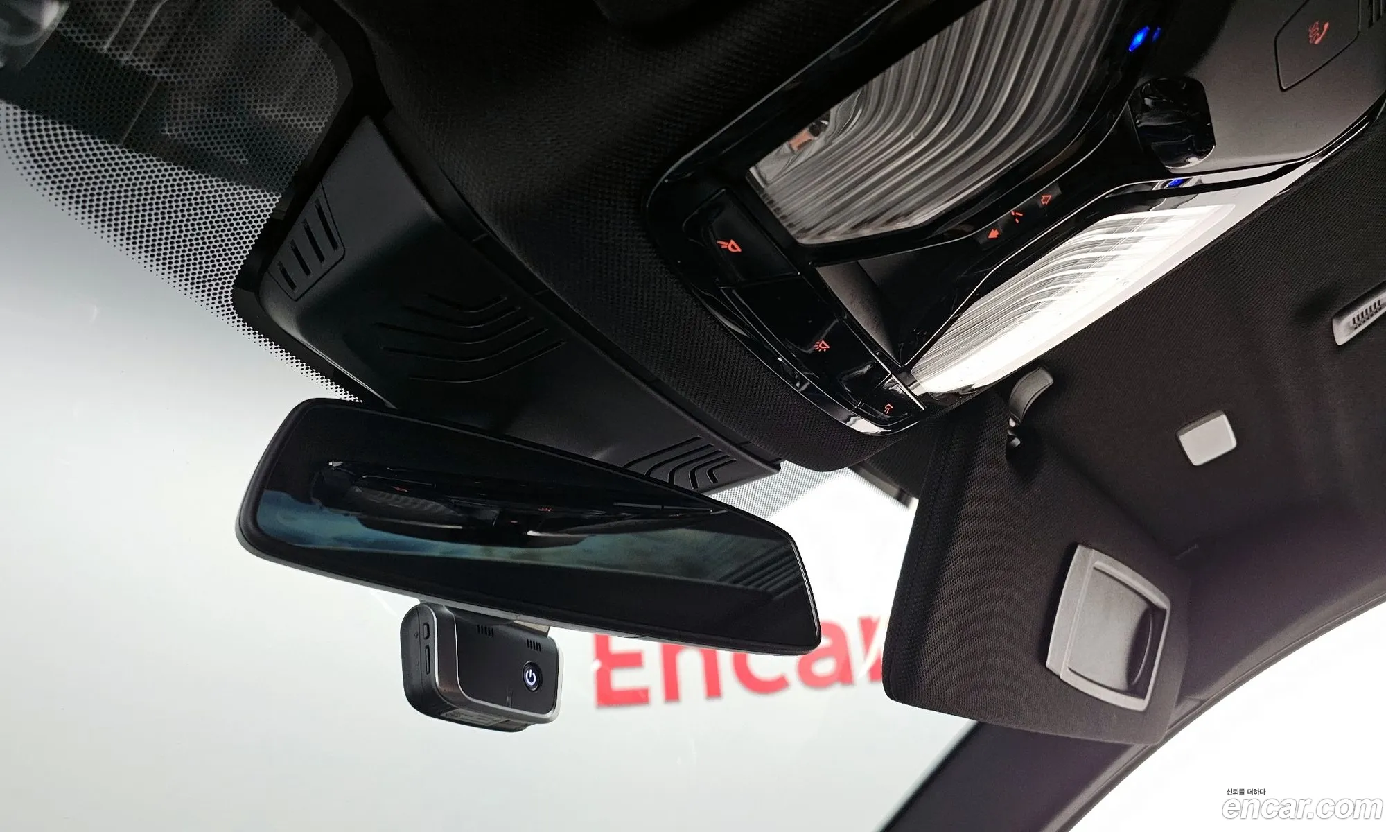 BMW 5 Series 2019 WBAJD9104KB277721 — 9