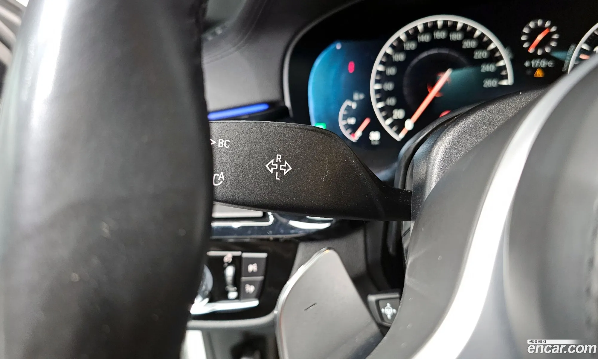 BMW 5 Series 2019 WBAJD9104KB277721 — 7