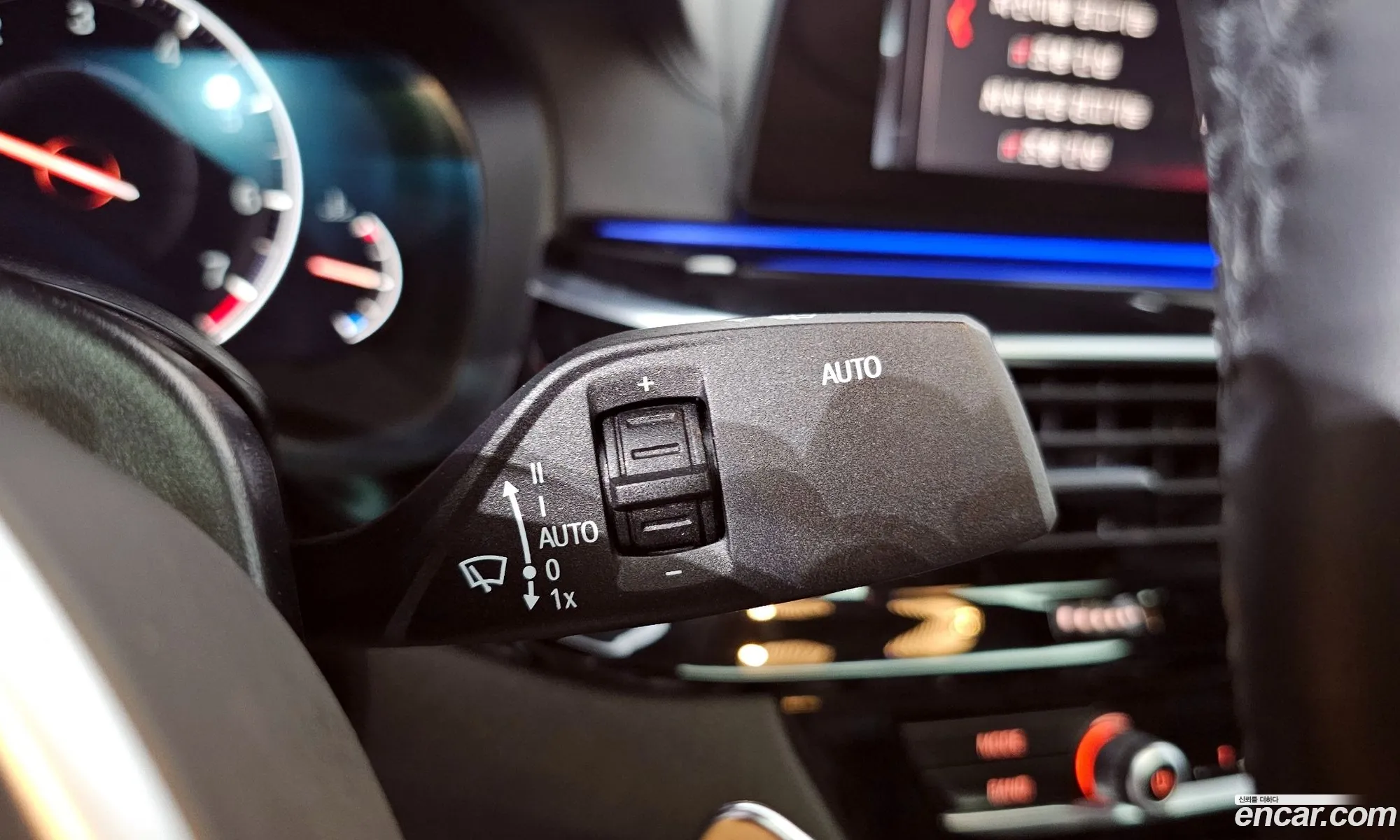BMW 5 Series 2019 WBAJD9104KB277721 — 6