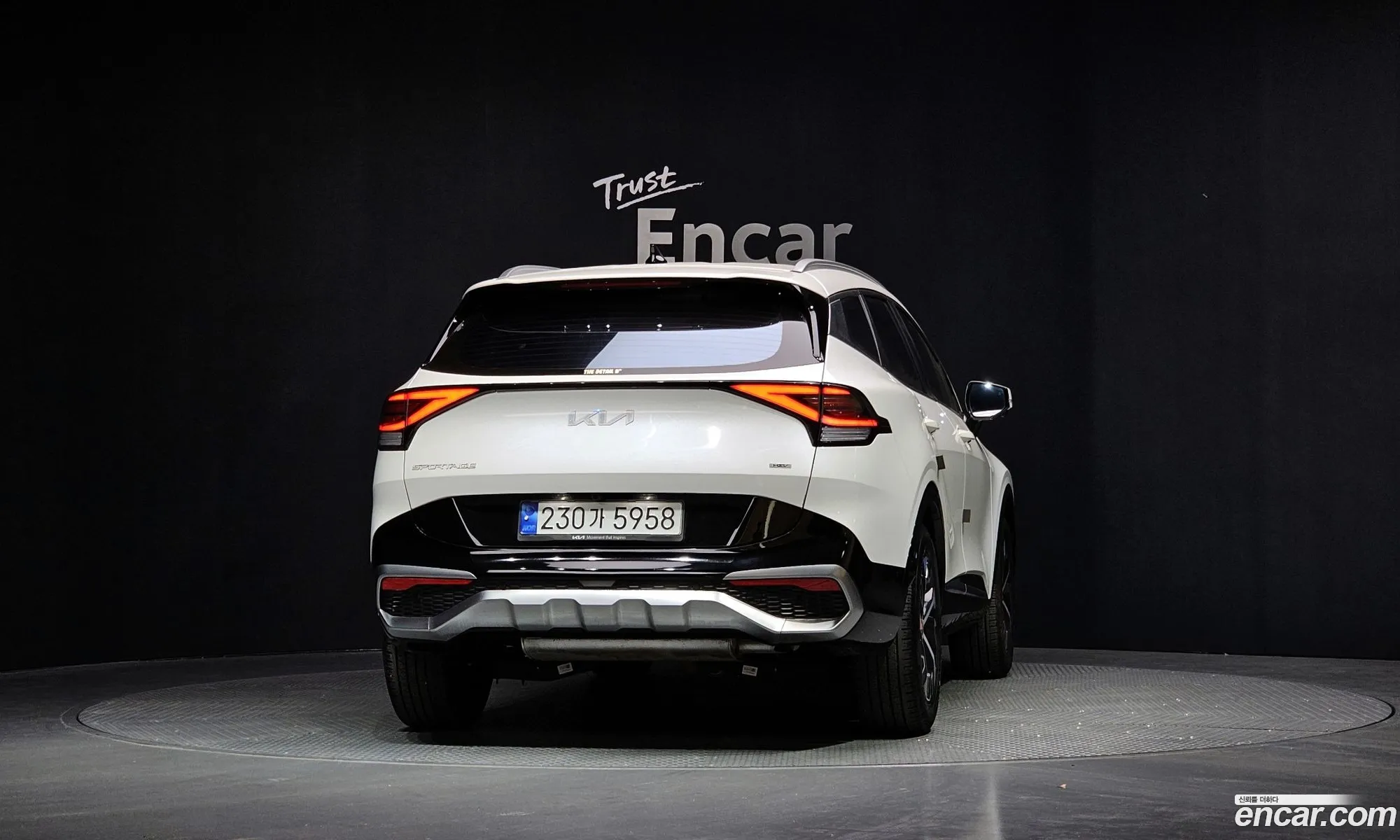Kia Sportage Hybrid 2023 — 9