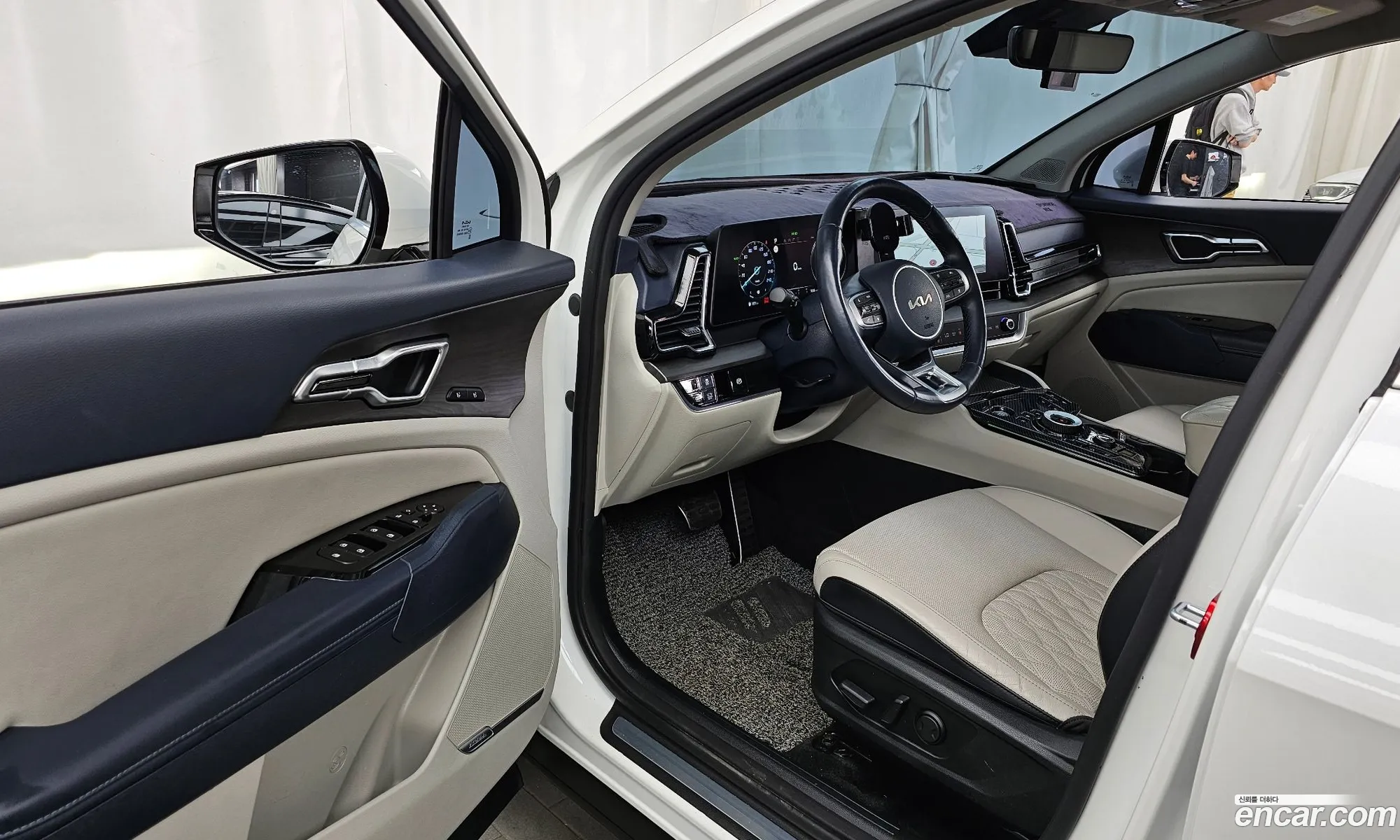Kia Sportage Hybrid 2023 — 5