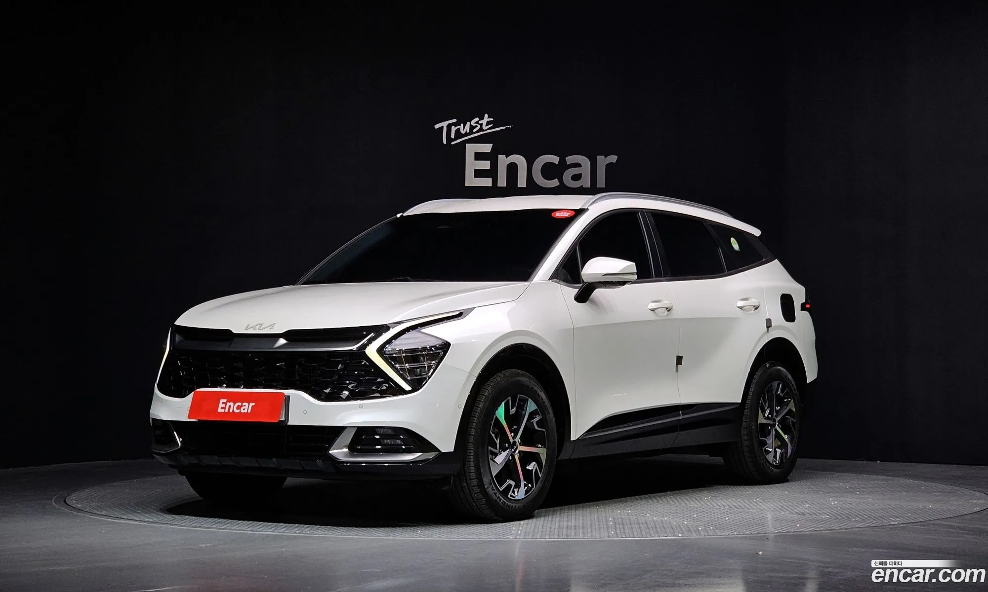 Kia Sportage Hybrid 2023 — 17