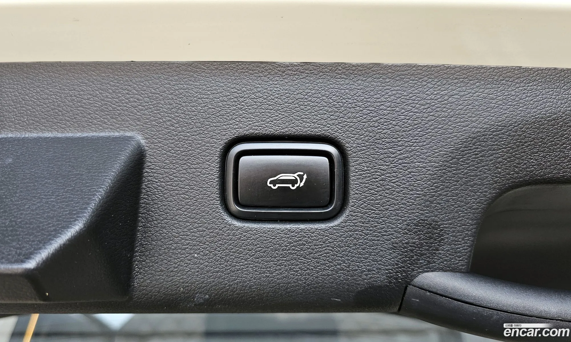 Kia Sportage Hybrid 2023 — 25