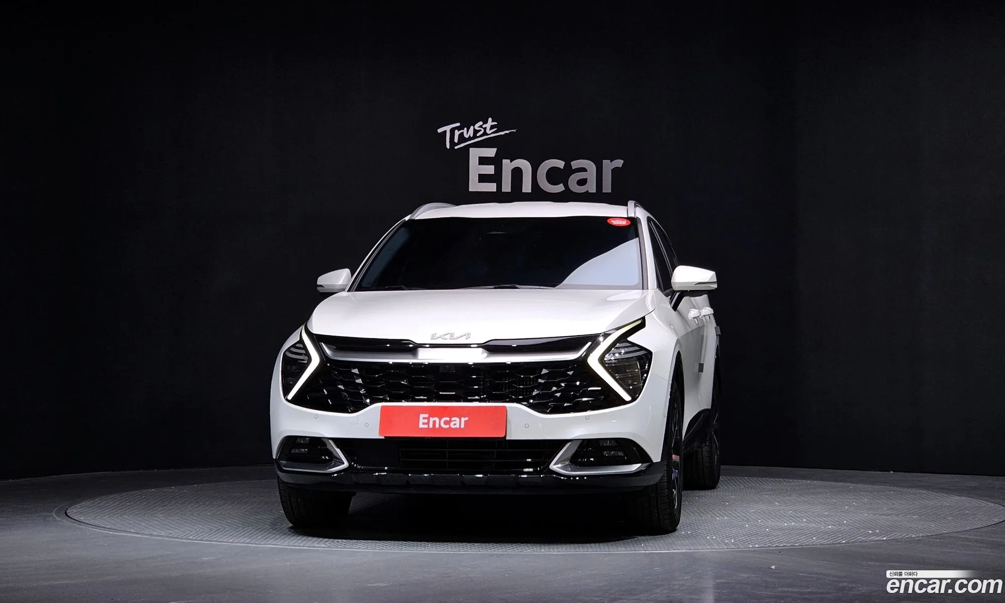 Kia Sportage Hybrid 2023 — 3