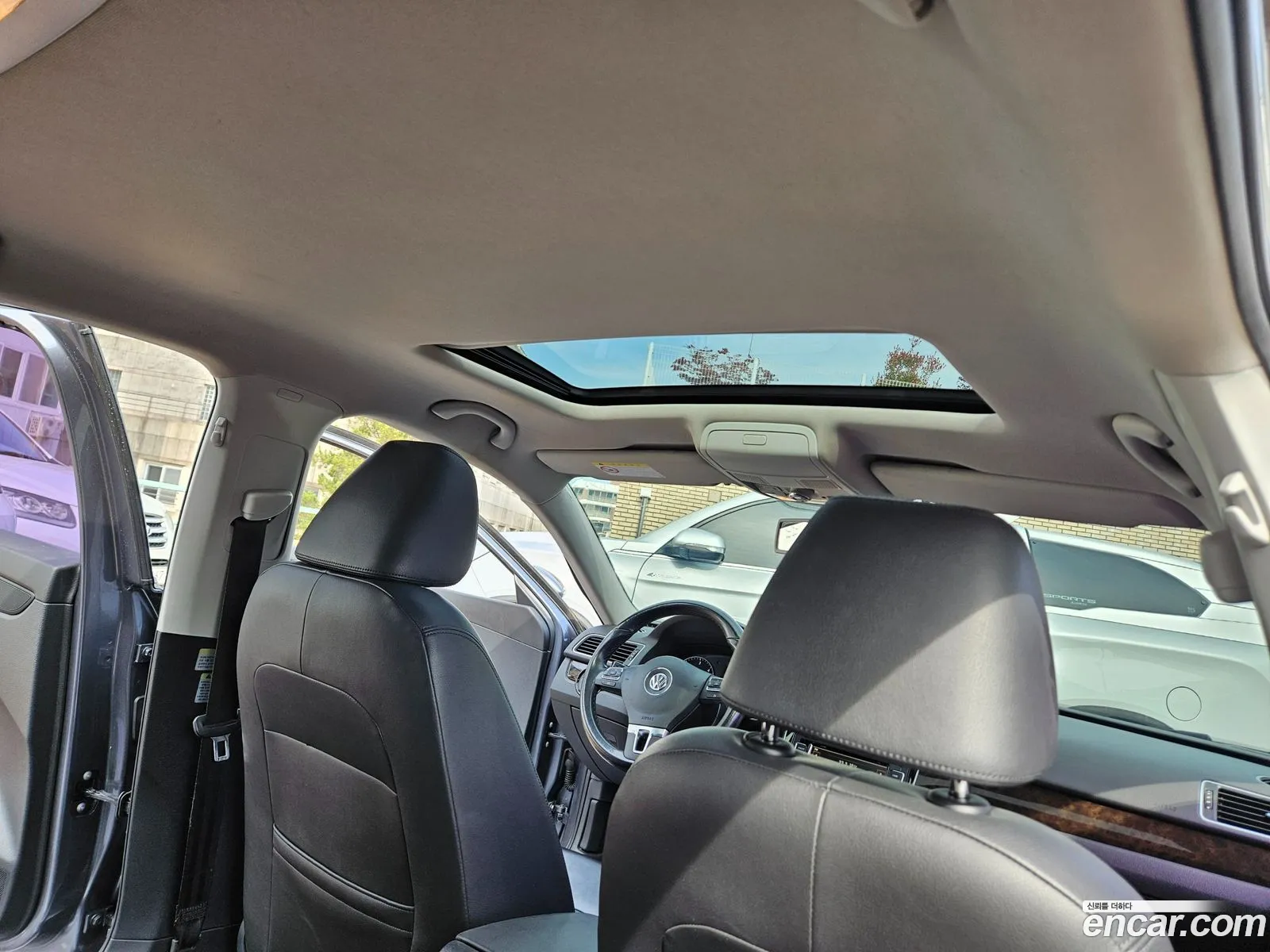 Volkswagen Passat 2015 — 12