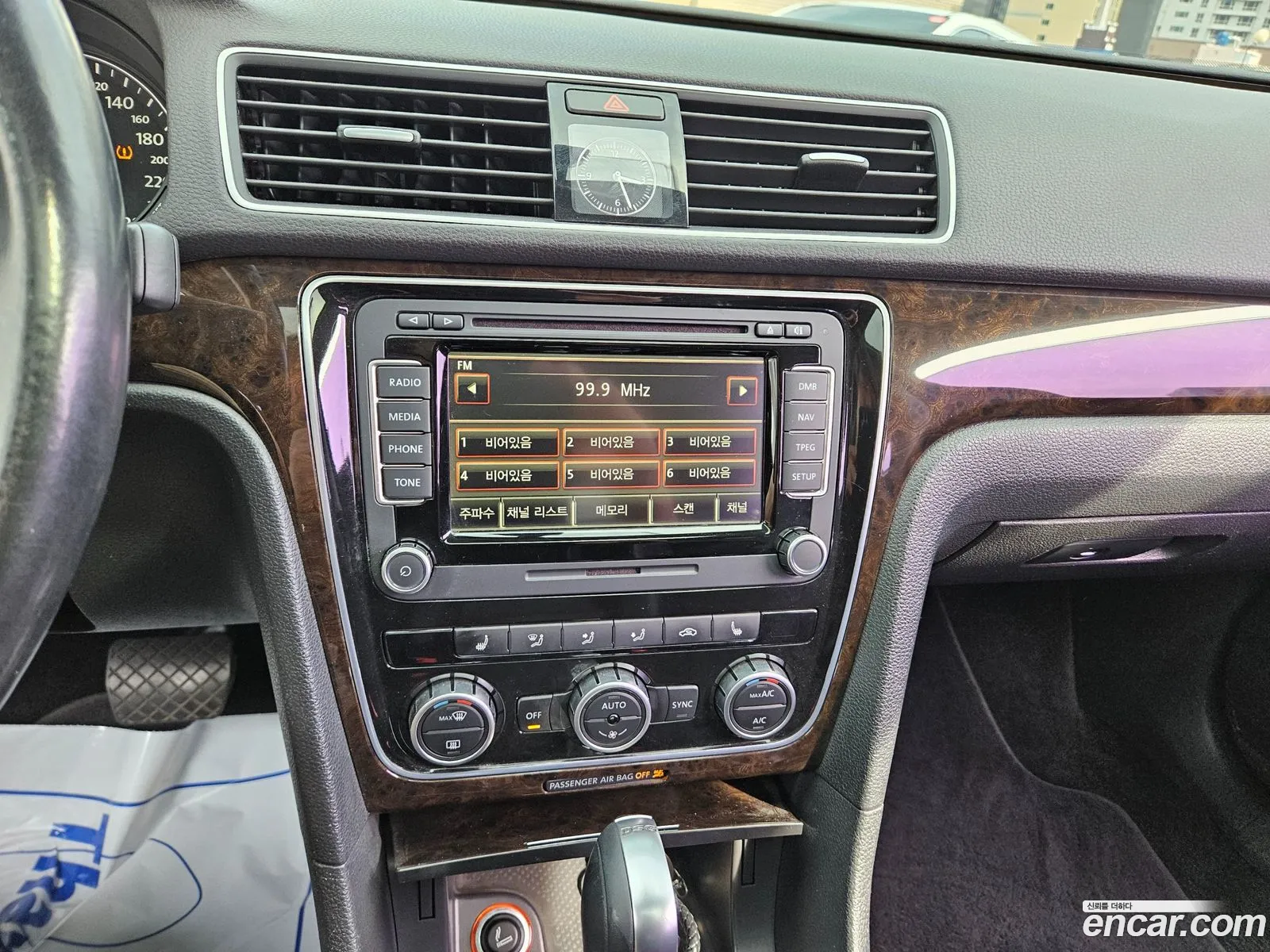 Volkswagen Passat 2015 — 18