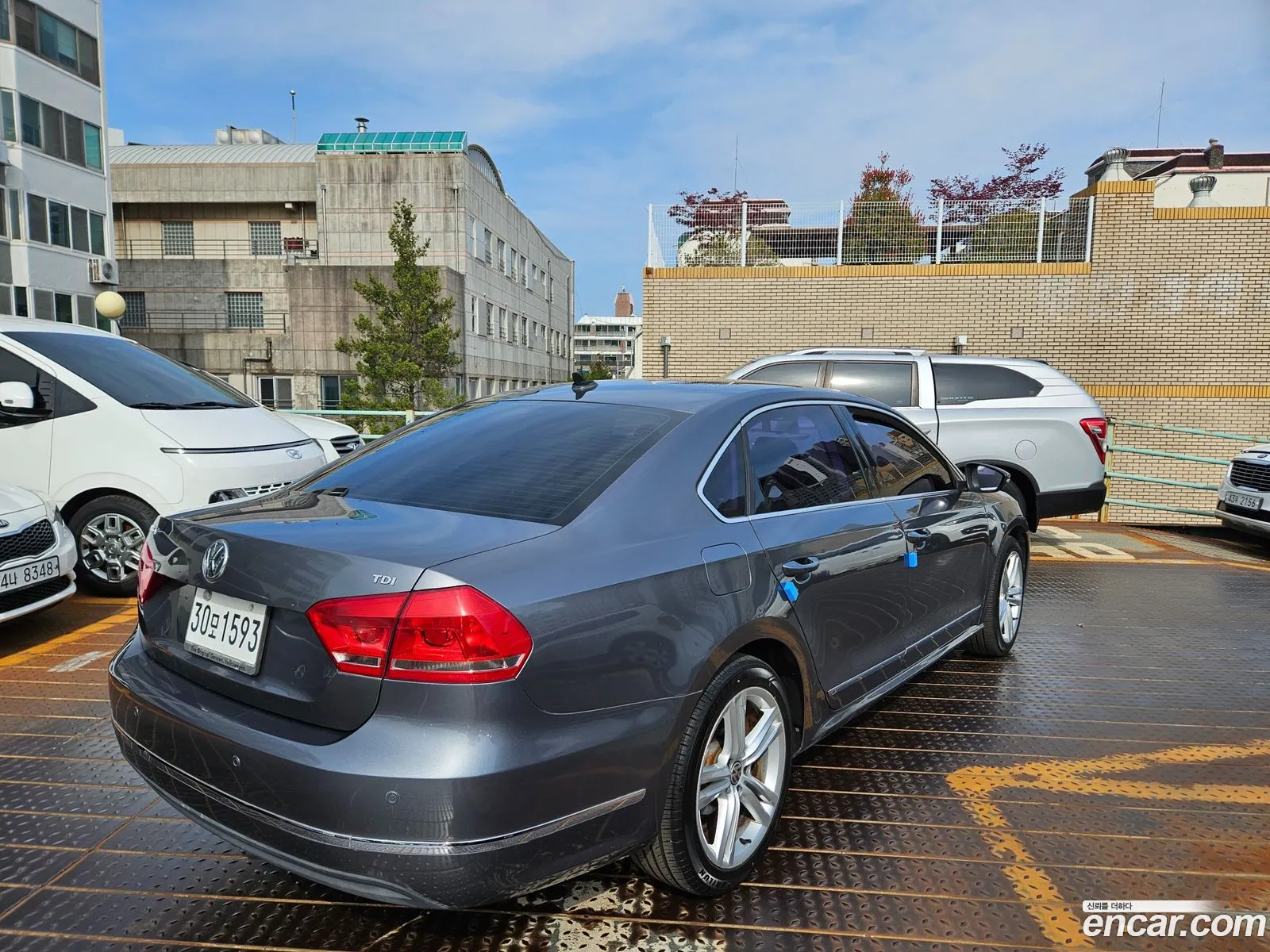 Volkswagen Passat 2015 — 13