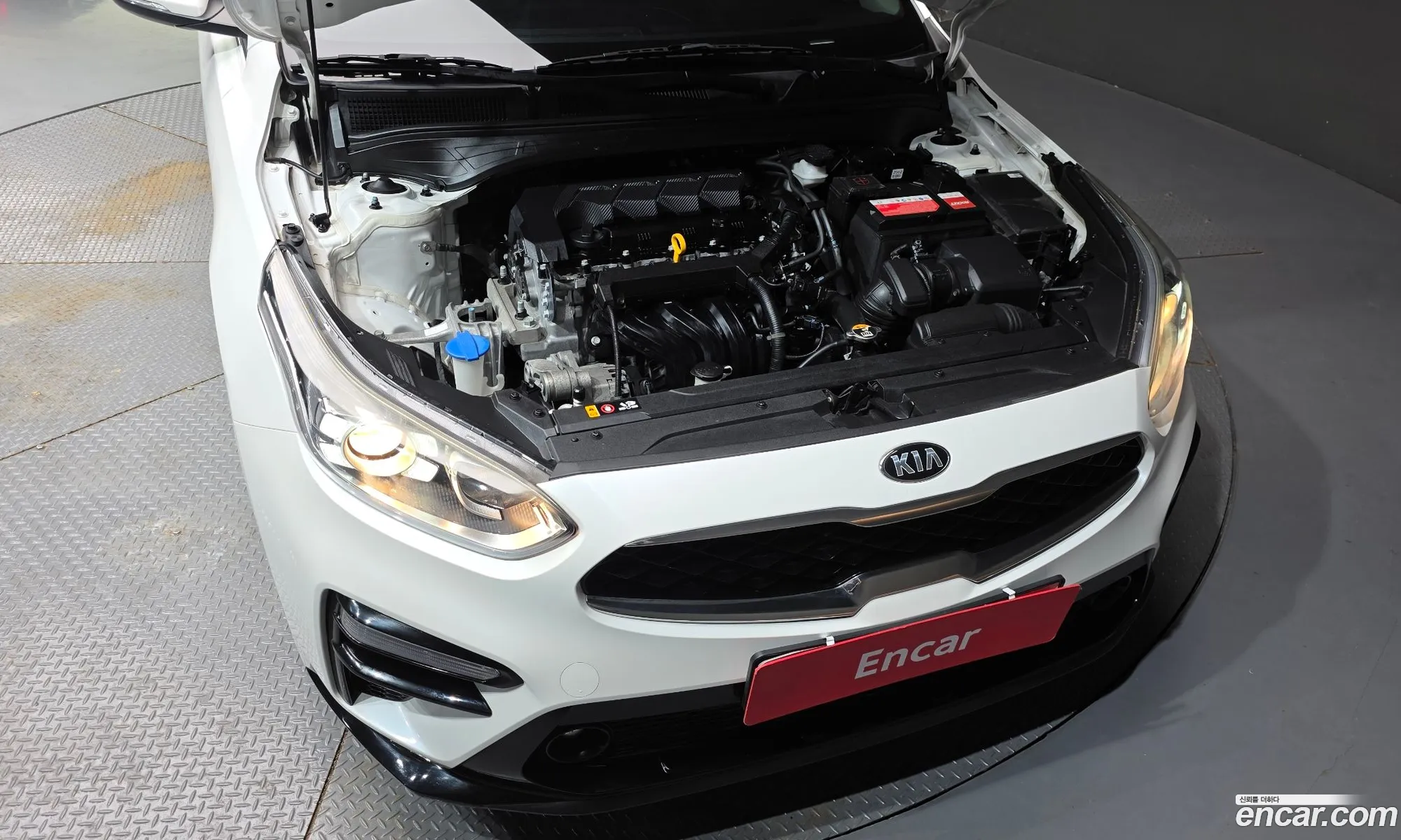 Kia K3 2019 — 16