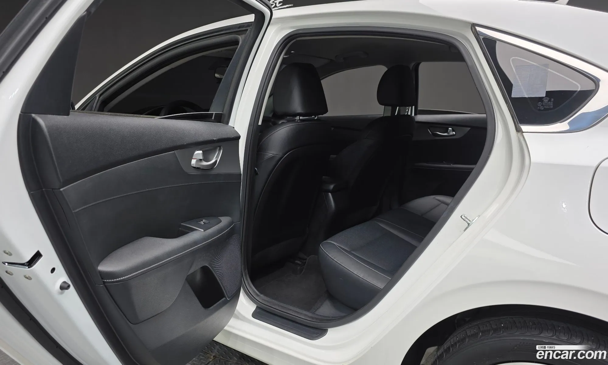 Kia K3 2019 — 4