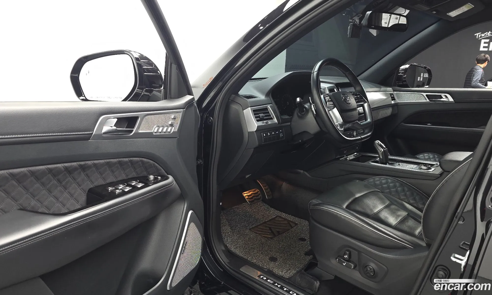 KG Mobility (SsangYong) Rexton 2021 — 13