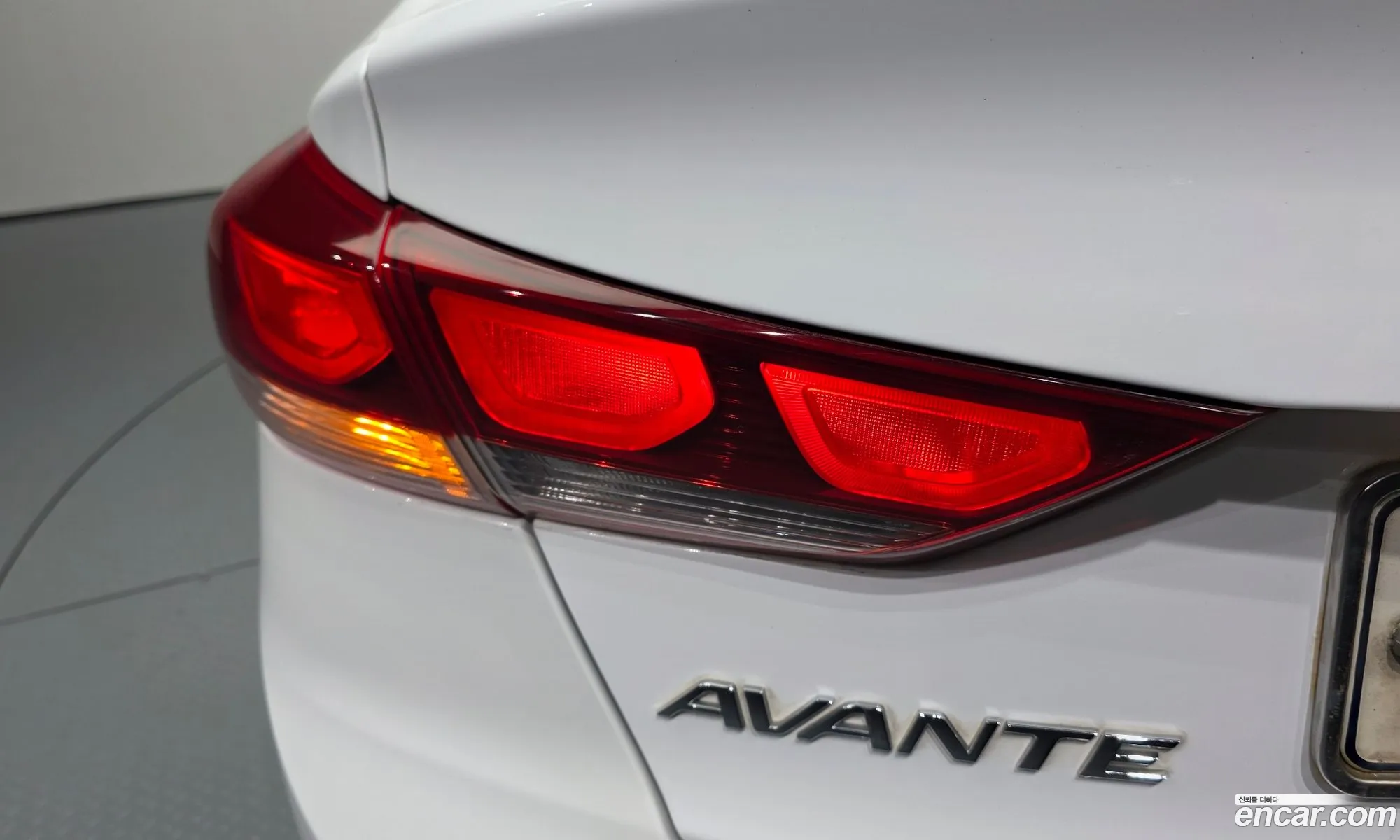 Hyundai Elantra AD 2015 — 5