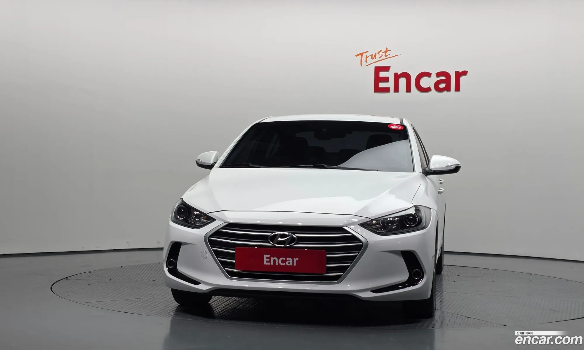 Hyundai Elantra AD 2015 — 9