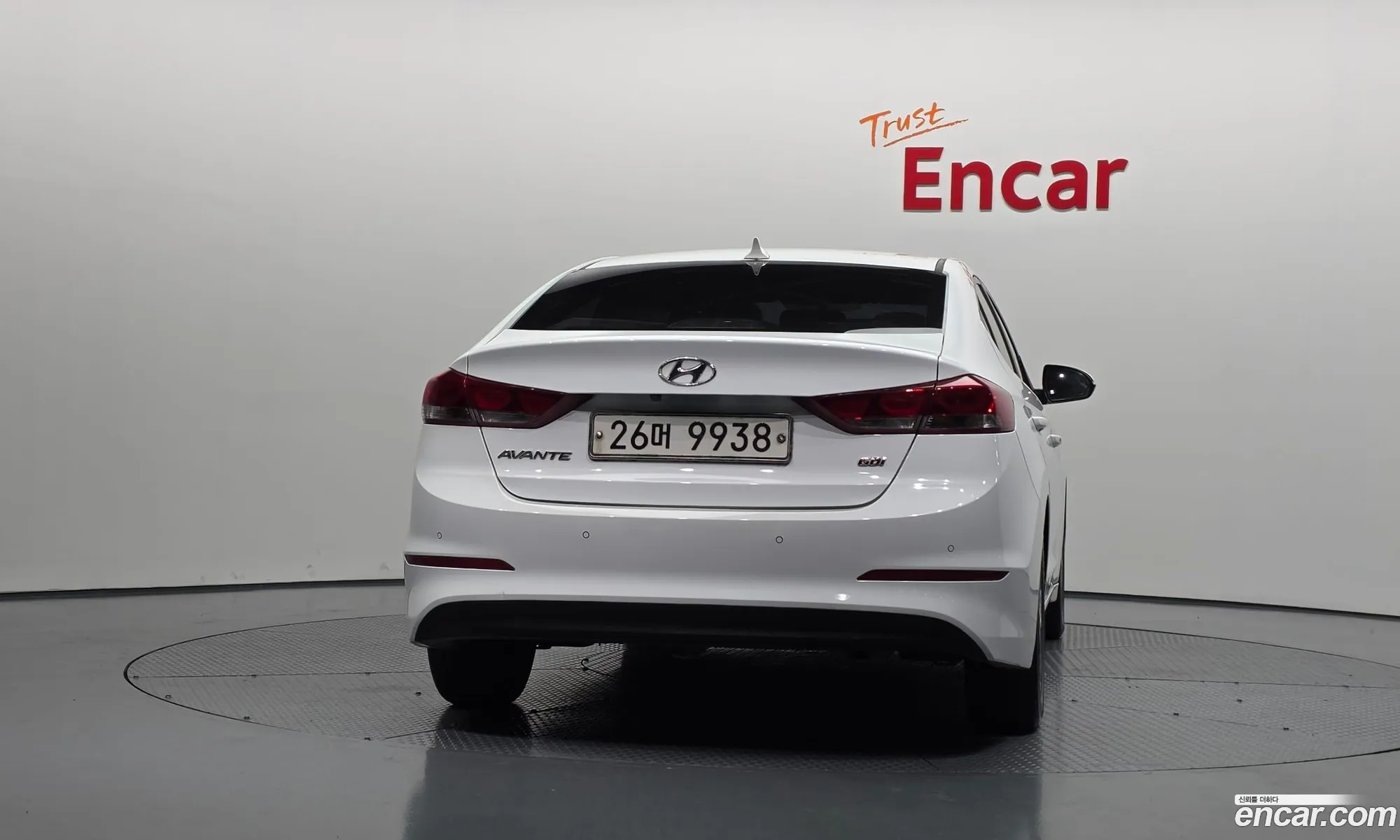 Hyundai Elantra AD 2015 — 28