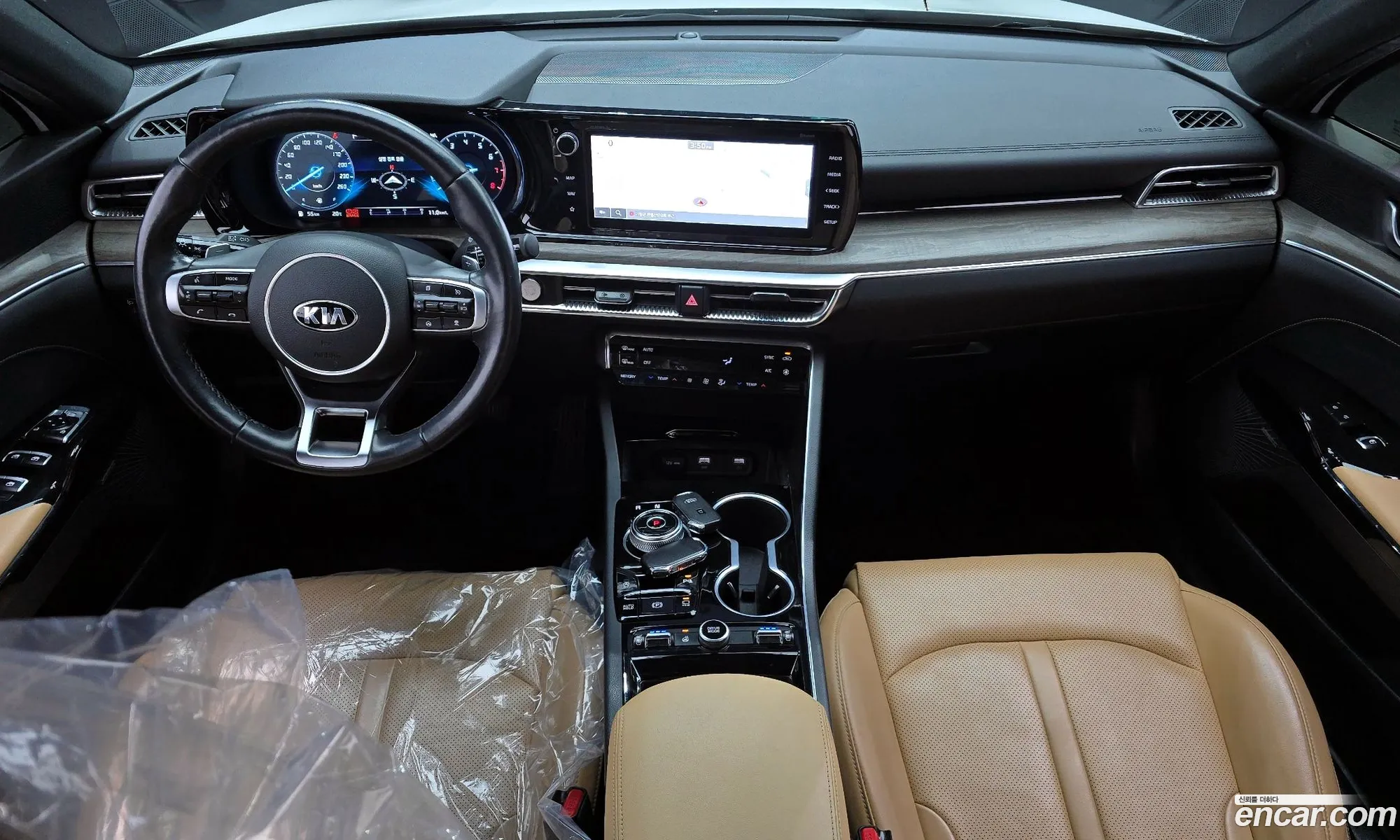 Kia K5 2021 — 10