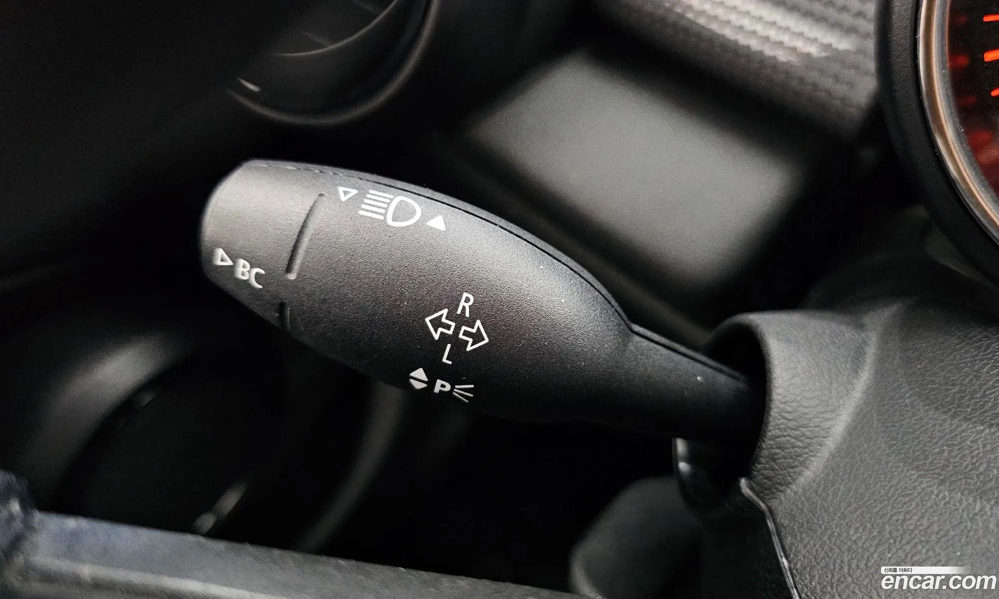 Mini Cooper D 2015 — 6