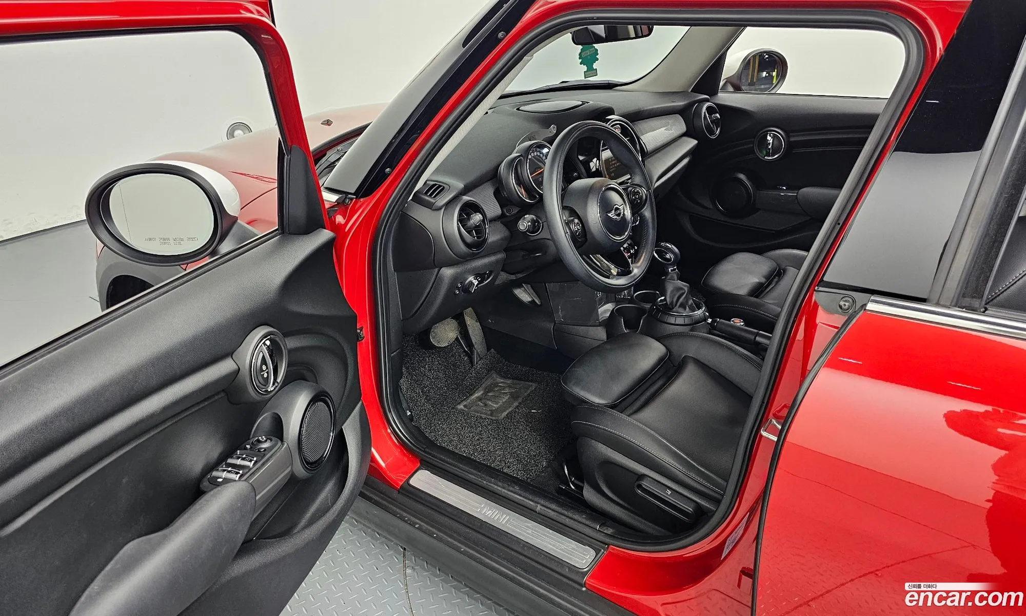 Mini Cooper D 2015 — 2