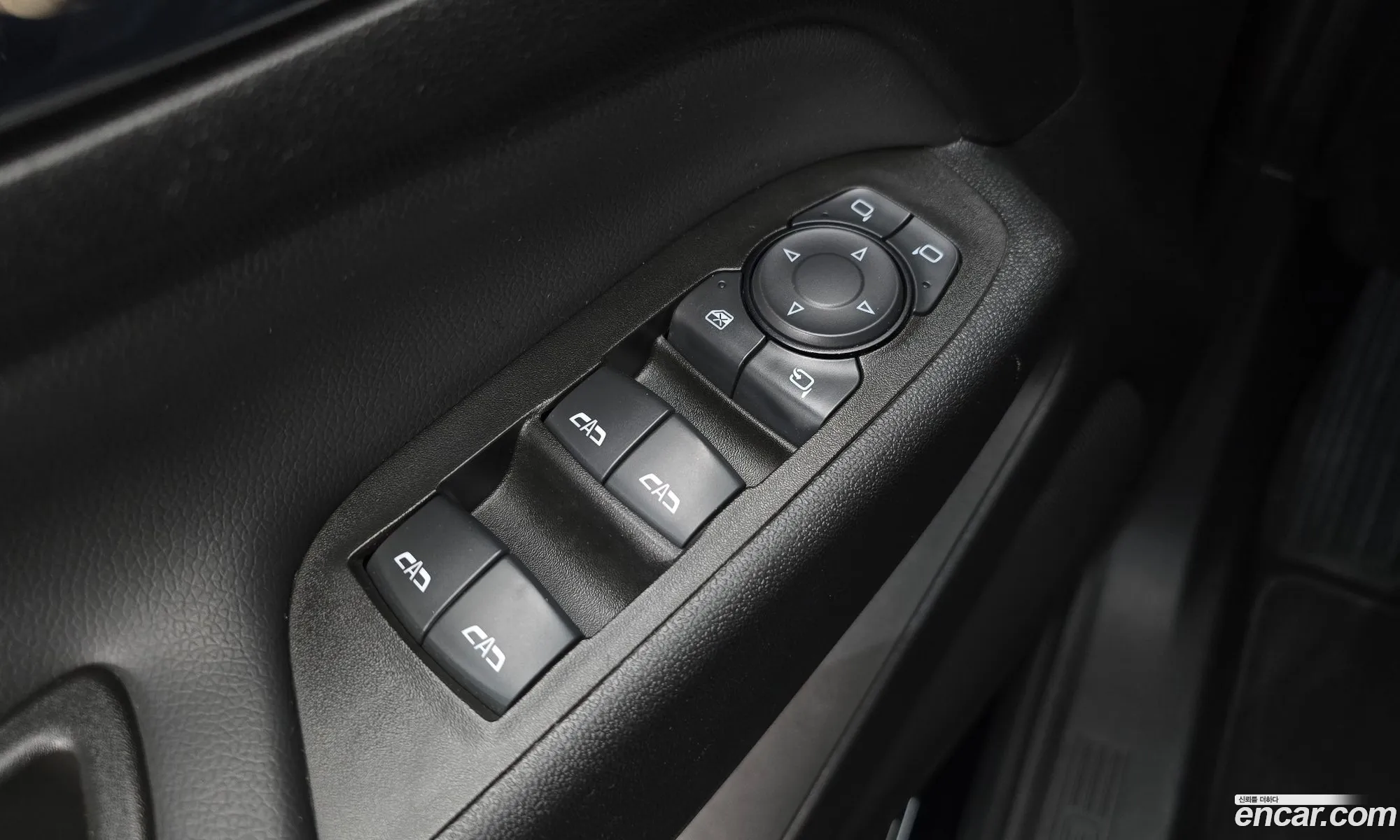 Chevrolet (GM Daewoo) Equinox 2020 — 11