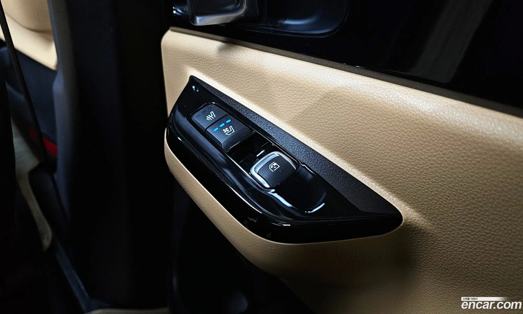 Kia Carnival 2023 — 11