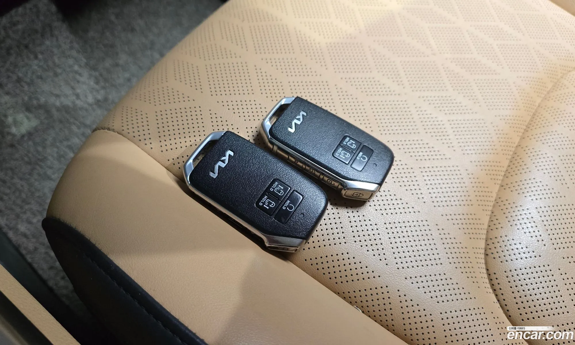 Kia Carnival 2022 — 23