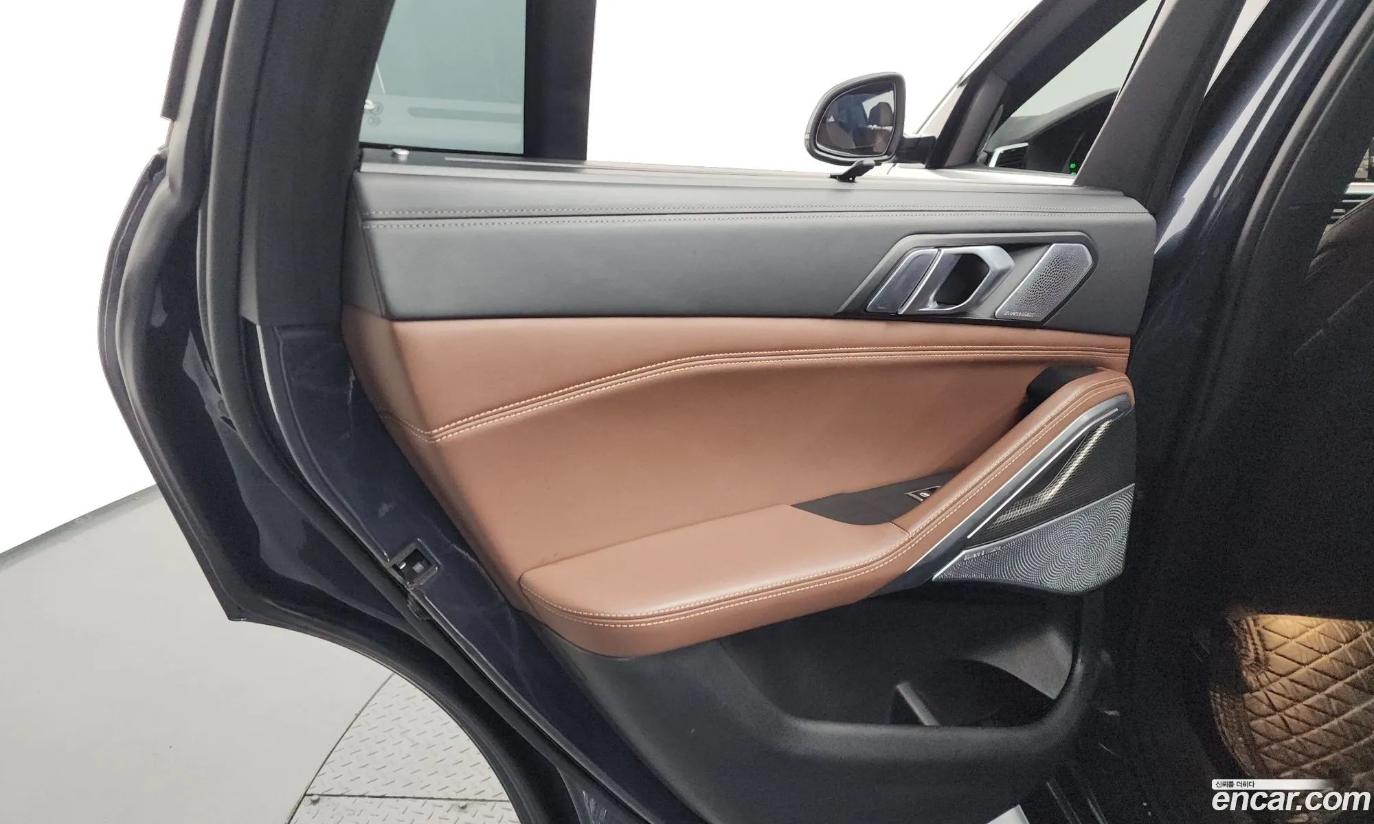 BMW X6 2022 — 14