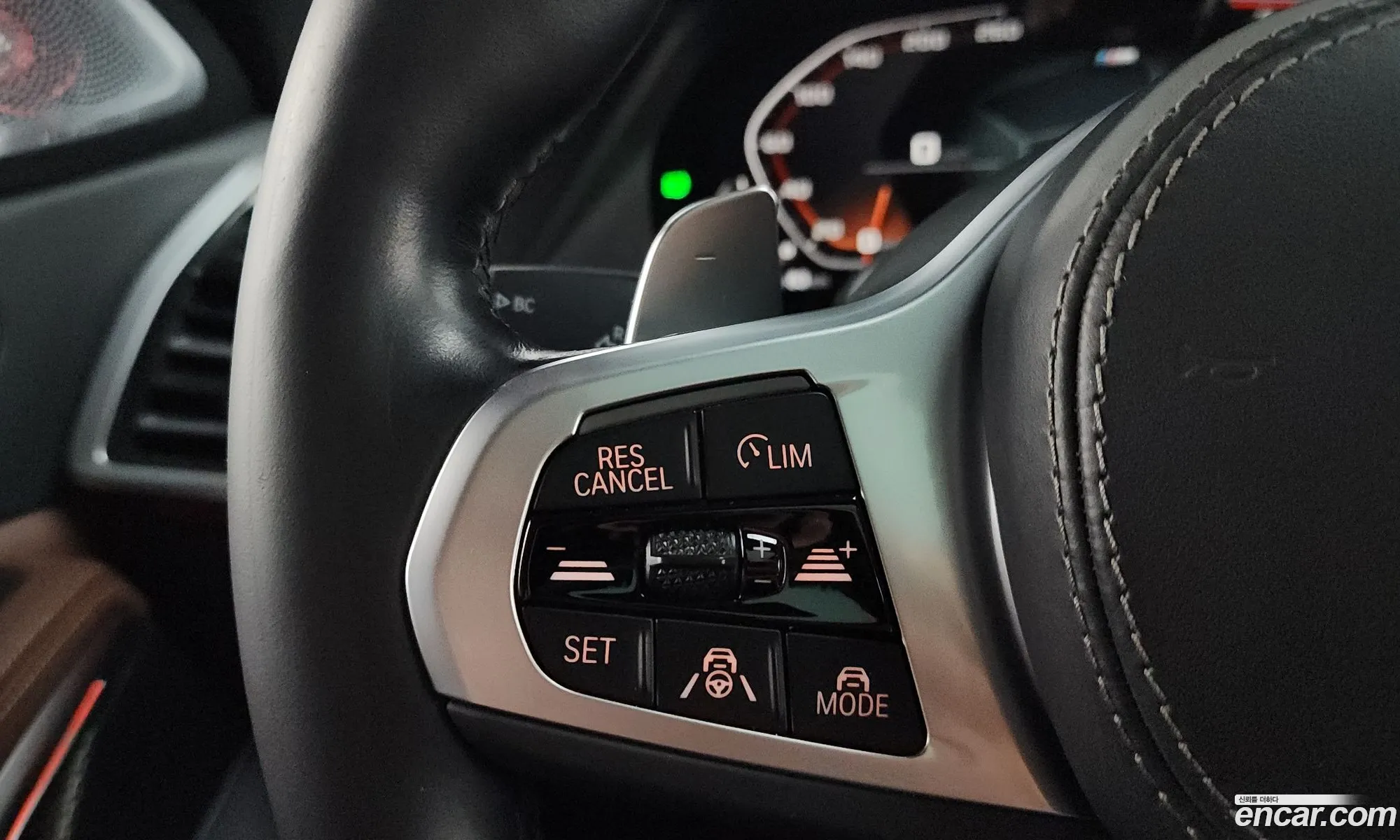 BMW X6 2022 — 16