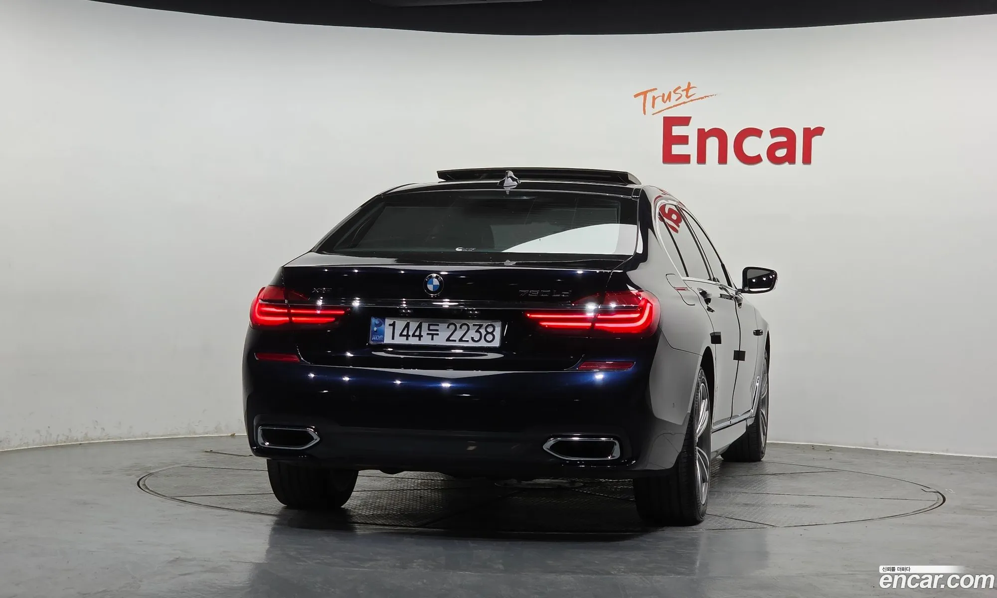 BMW 7 Series 2018 — 3