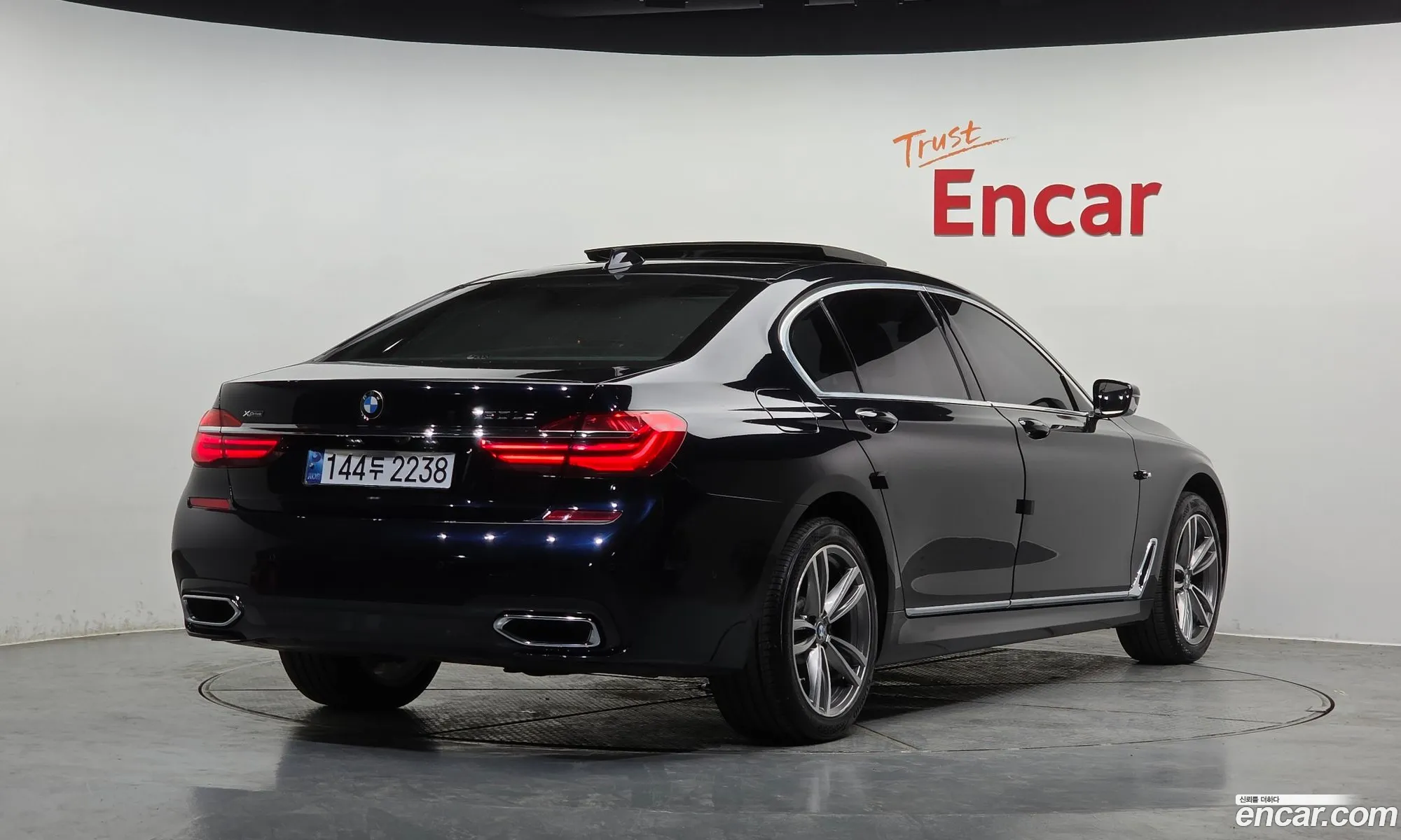 BMW 7 Series 2018 — 14