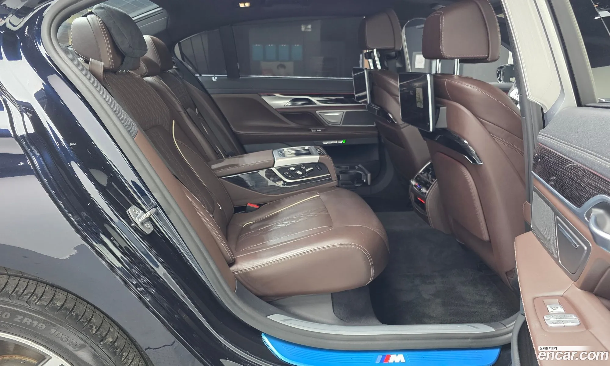 BMW 7 Series 2018 — 2