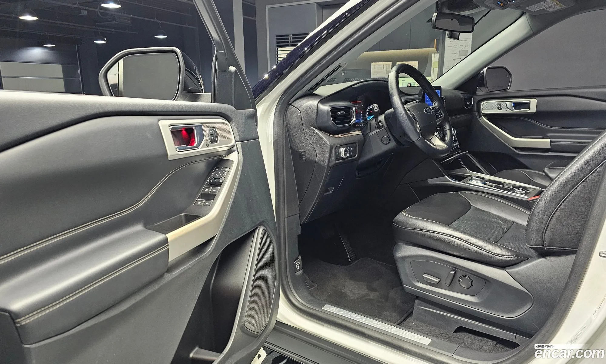 Ford Explorer 6th Gen 2022 1FMSK8FH2NGC13329 — 8