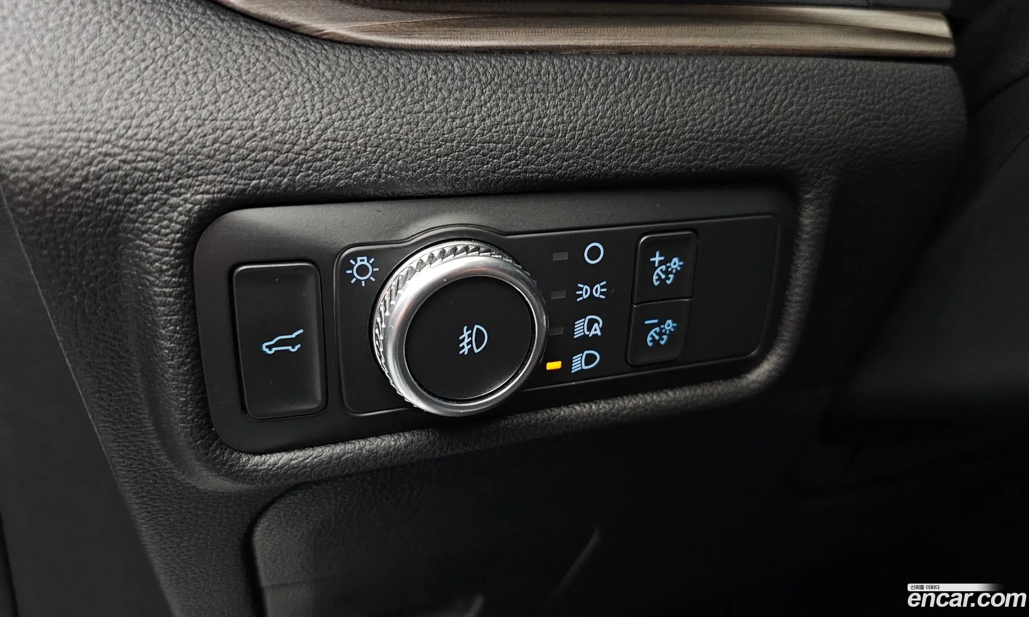 Ford Explorer 6th Gen 2022 1FMSK8FH2NGC13329 — 10