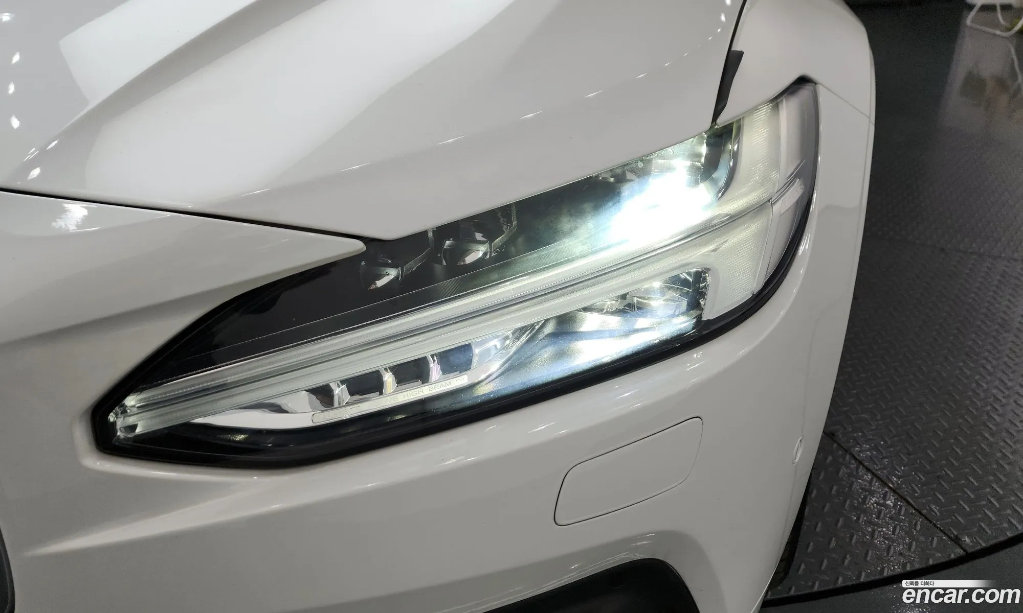 Volvo S90 2021 LVYPTL12DMP215920 — 24