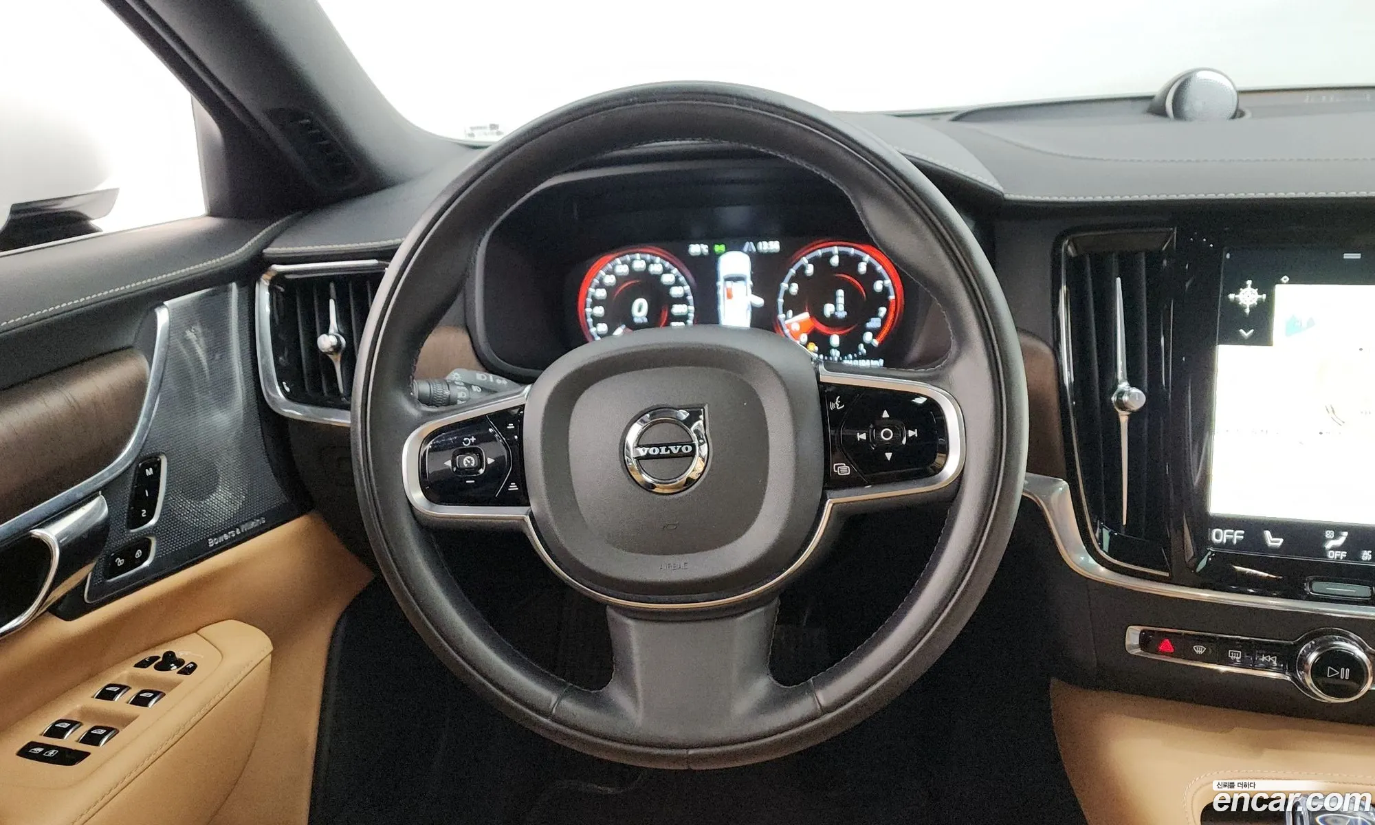Volvo S90 2021 LVYPTL12DMP215920 — 16