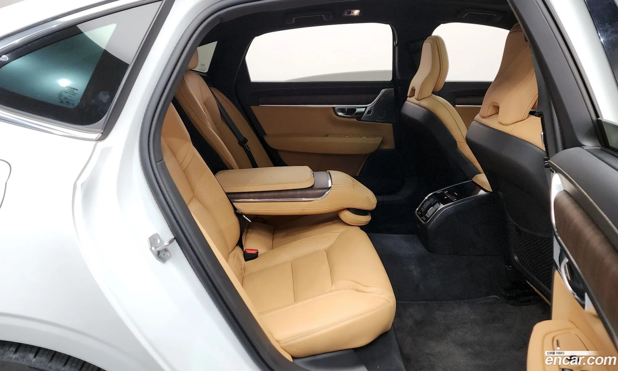 Volvo S90 2021 LVYPTL12DMP215920 — 6