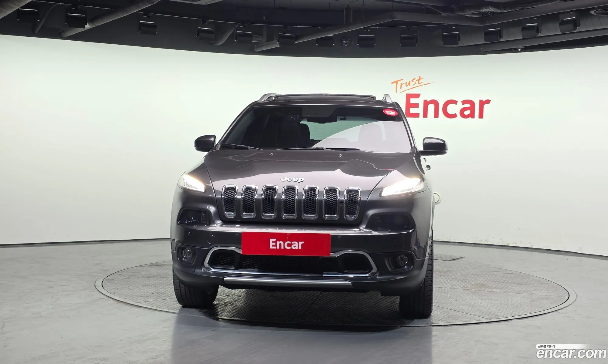 Jeep Cherokee 2017 — 17
