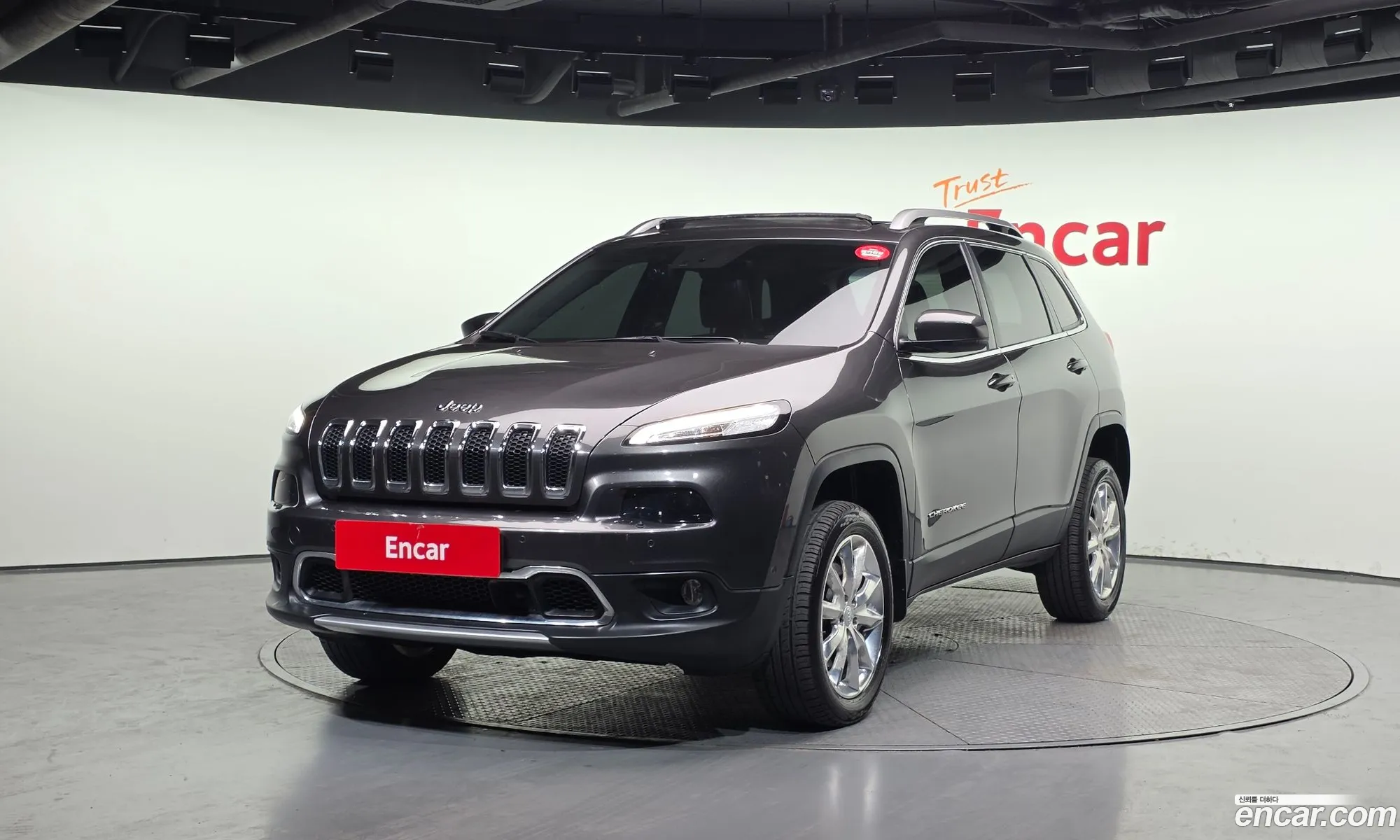 Jeep Cherokee 2017 — 16